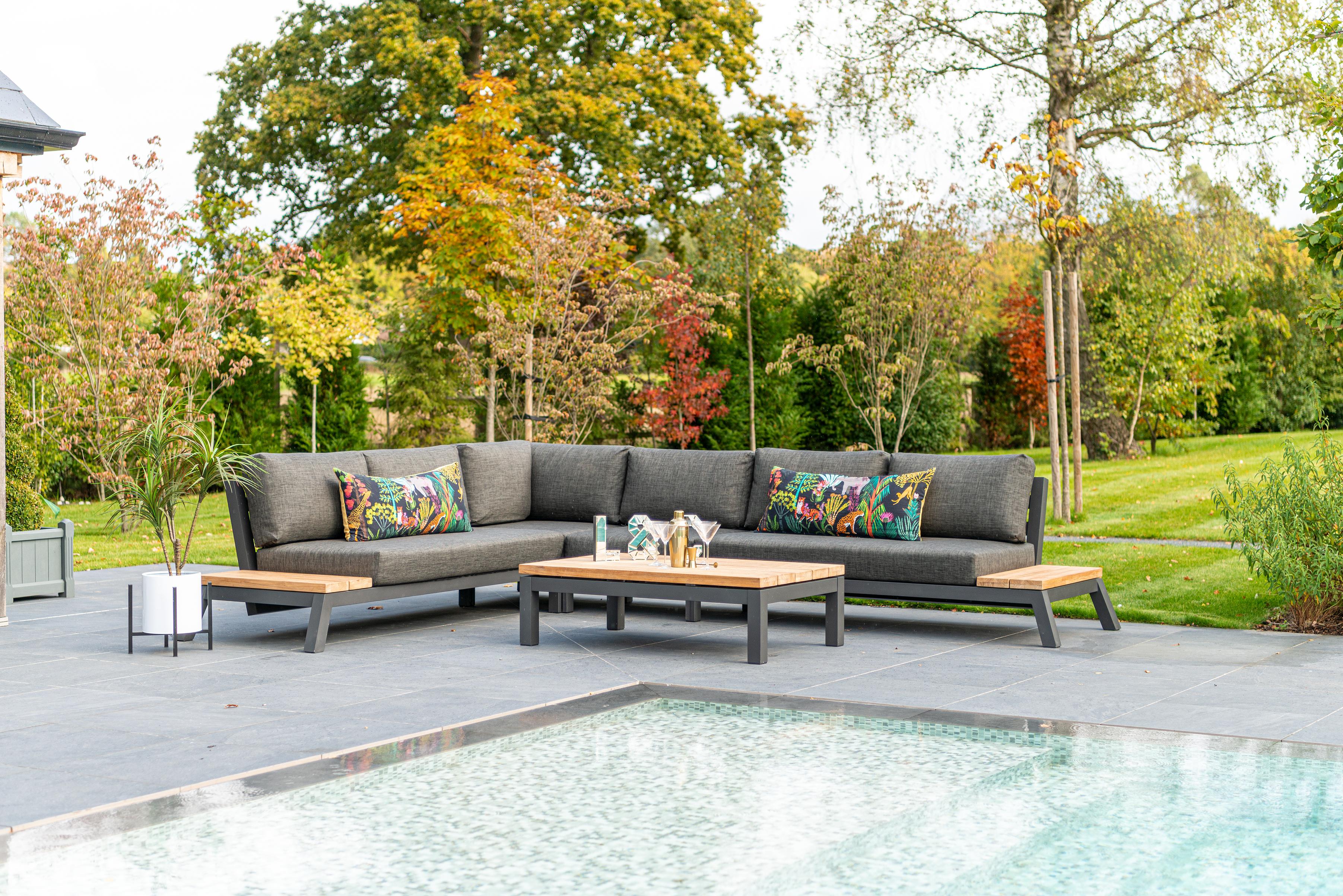 4 Seasons Outdoor Empire Corner Lounge Set