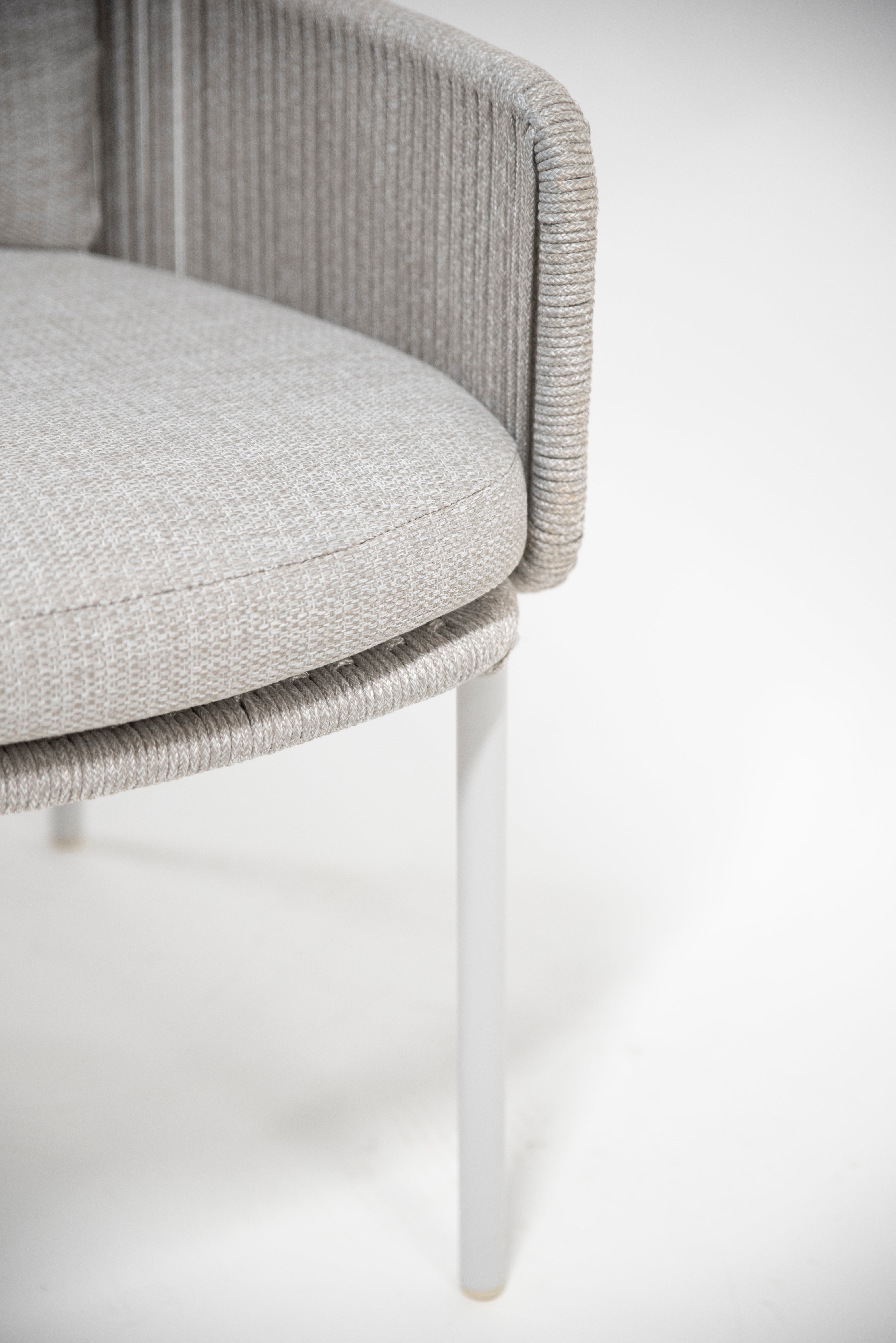 4 Seasons Outdoor Bernini Dining Chair Frozen With 2 Cushions (Packed In 2's)