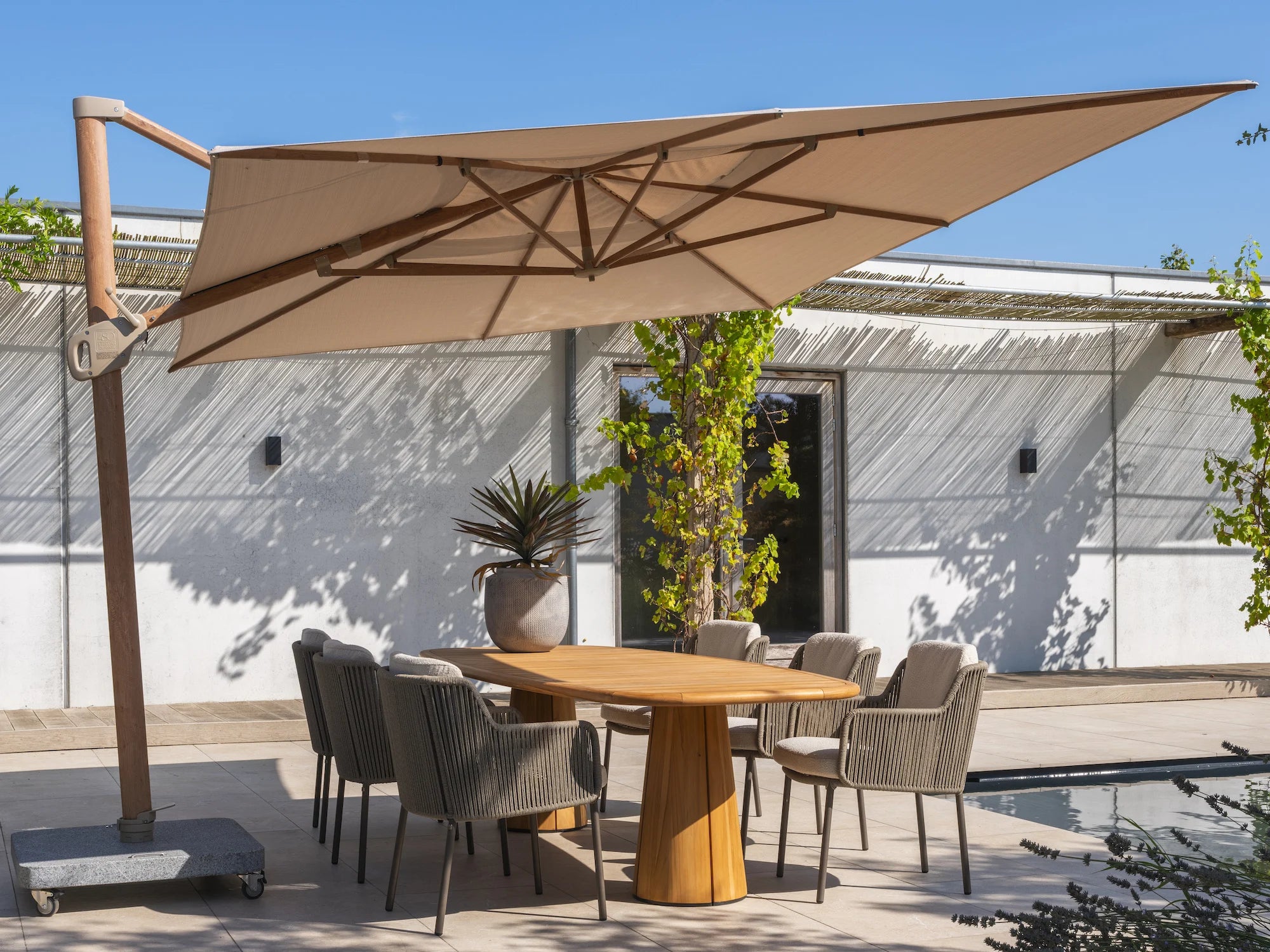 4 Seasons Outdoor Hacienda Parasol 3m x 4m in Sand & Protective Cover Included