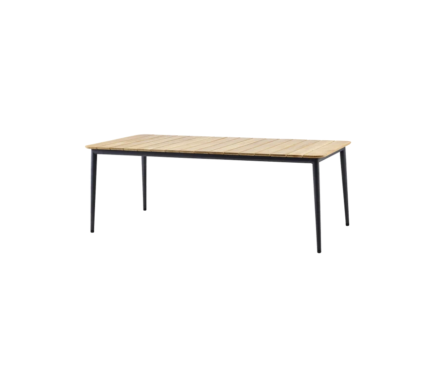 Cane-line Core Dining Tables