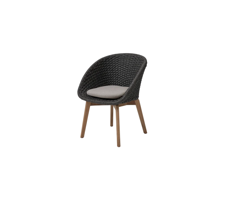Cane-line Peacock Chair with Teak Legs