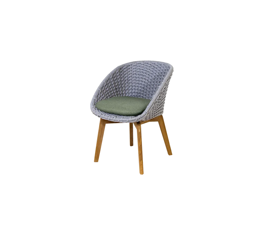 Cane-line Peacock Chair with Teak Legs