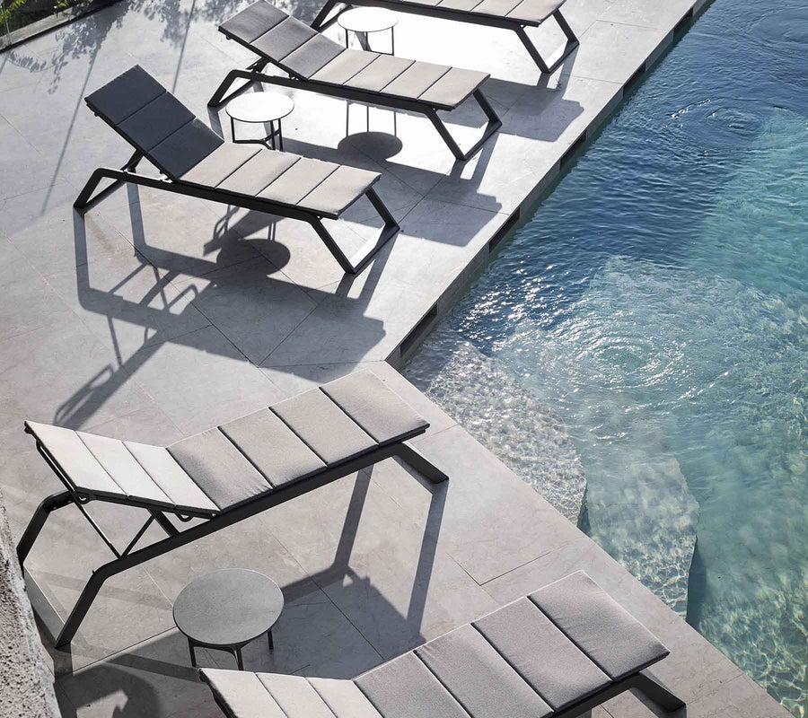 Cane-line Siesta Sunbeds