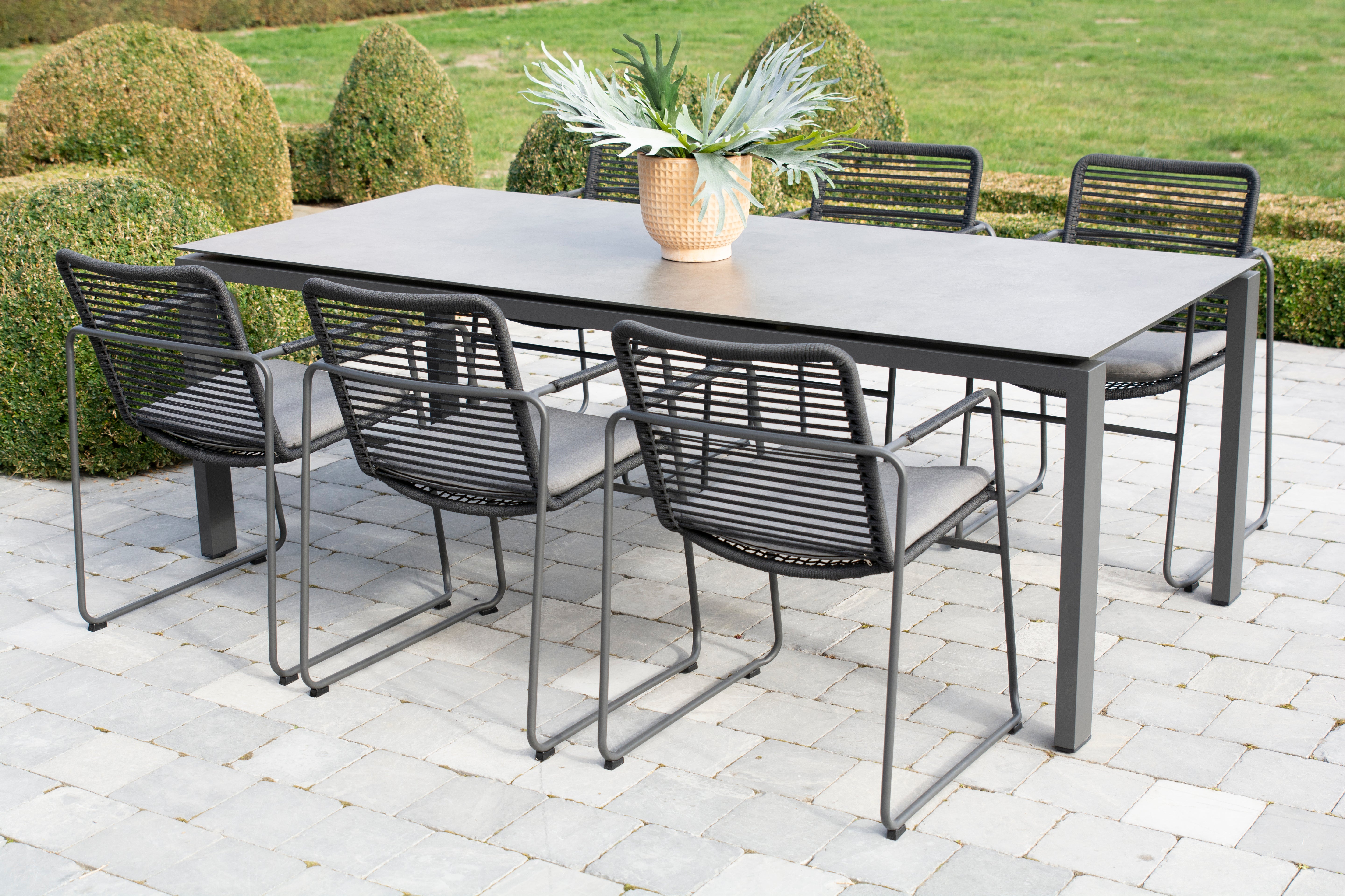 4 Seasons Outdoor Goa Table Frame 220 X 95 Cm. Anthracite