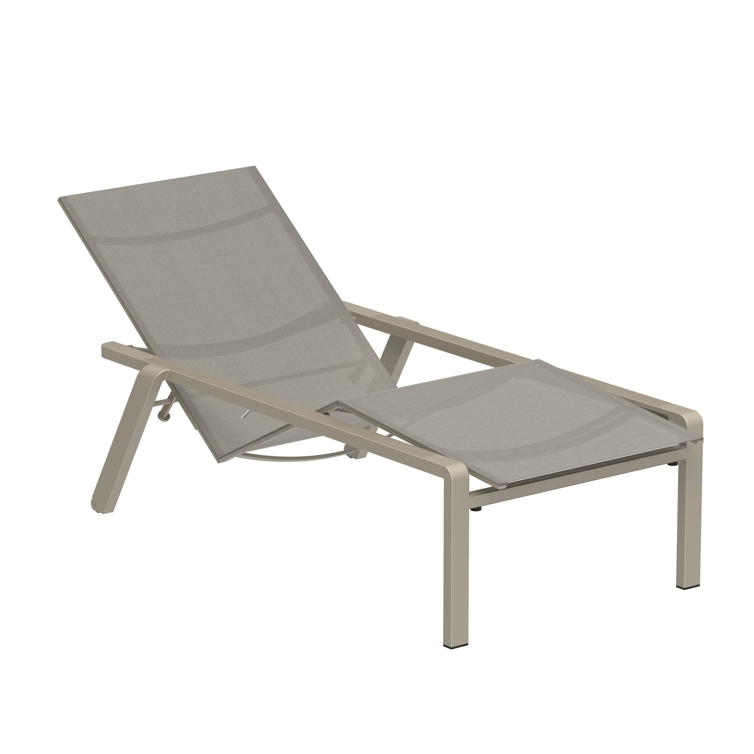 Alura Lounger Sand With Batyline Pearl Grey