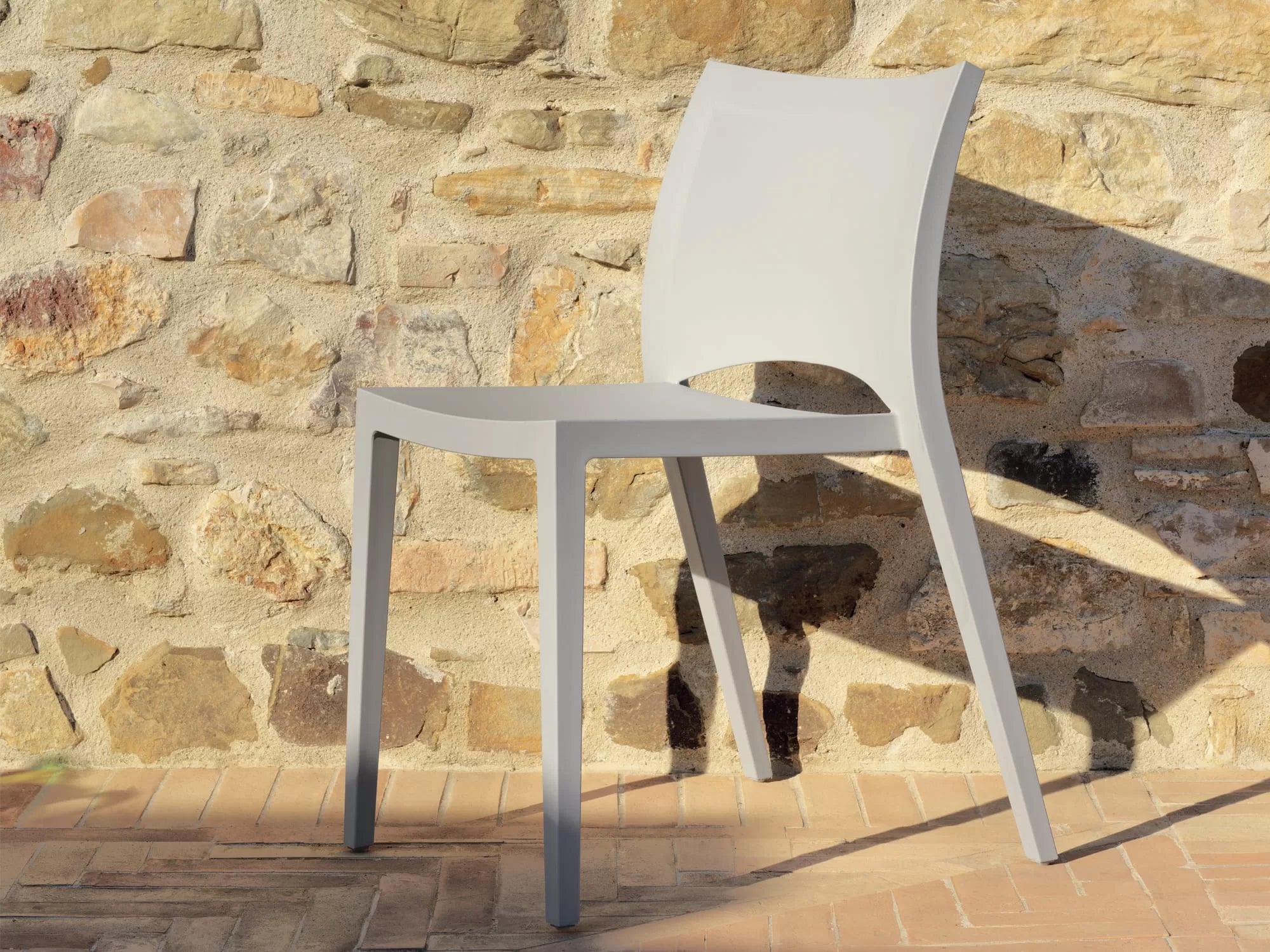 Aqua Stackable And Outdoor Chair In Polypropylene