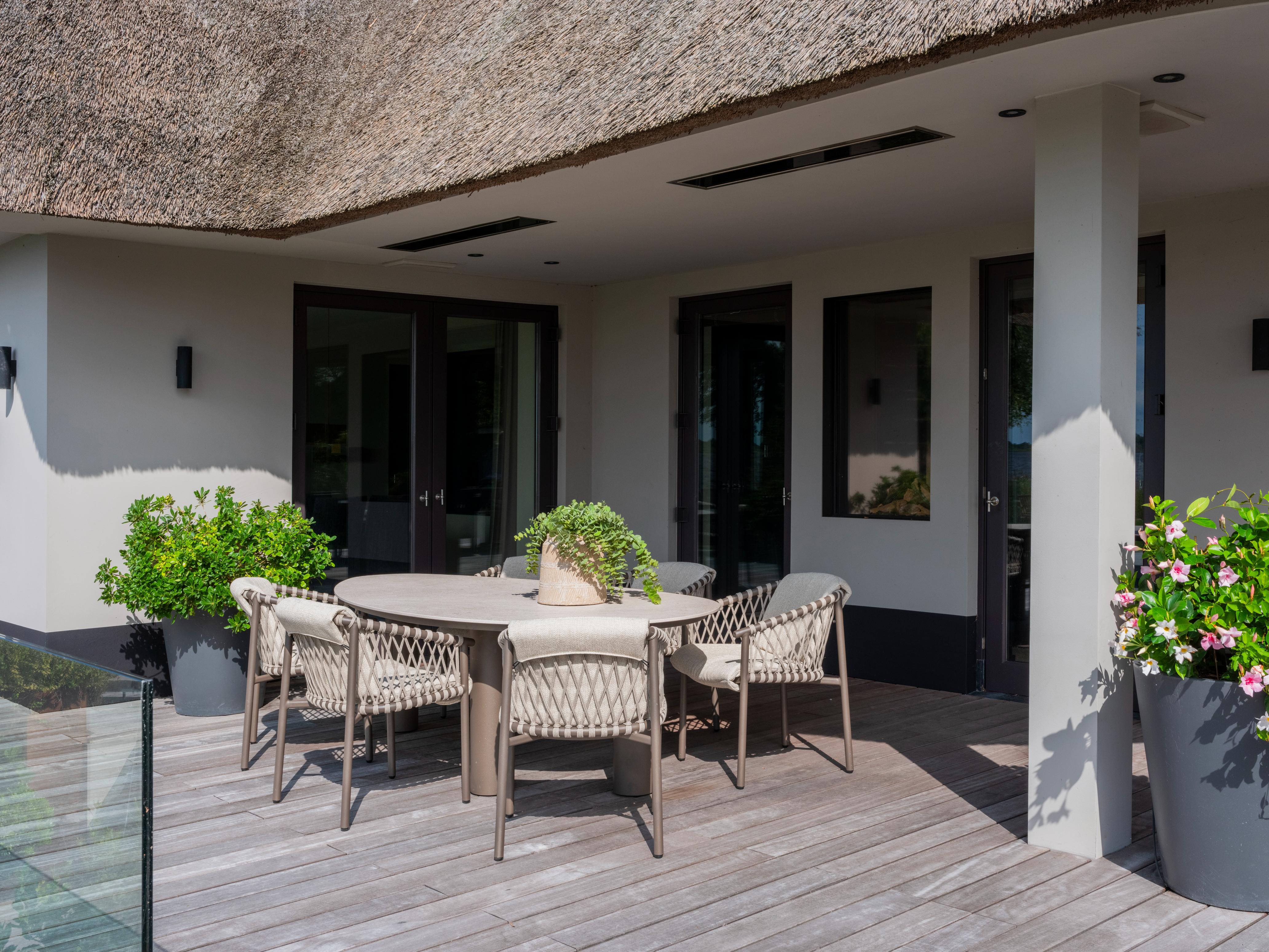 4 Season Outdoor Allora Dining set Terre with Arizona dining table