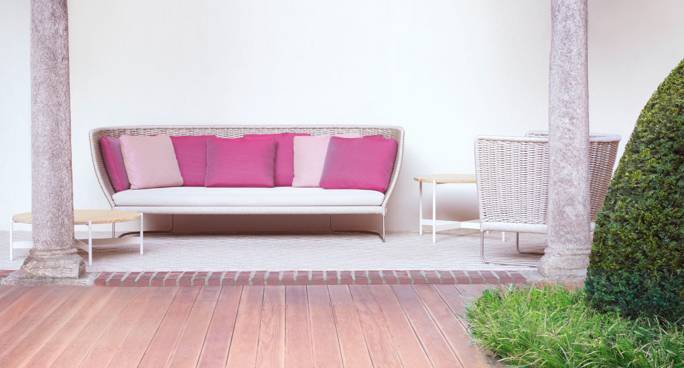 Paola Lenti Ami 3 Seat Sofa 40% Off | Stock Brand New | Genuine Clearance Offer | One Item Only