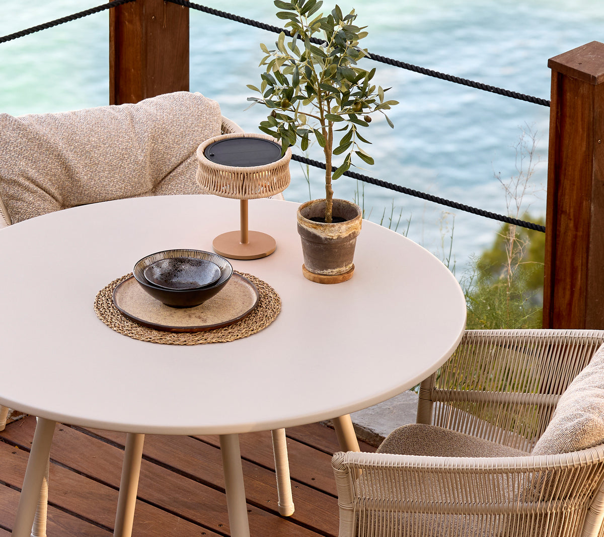 Cane-line Area table dia 110 cm