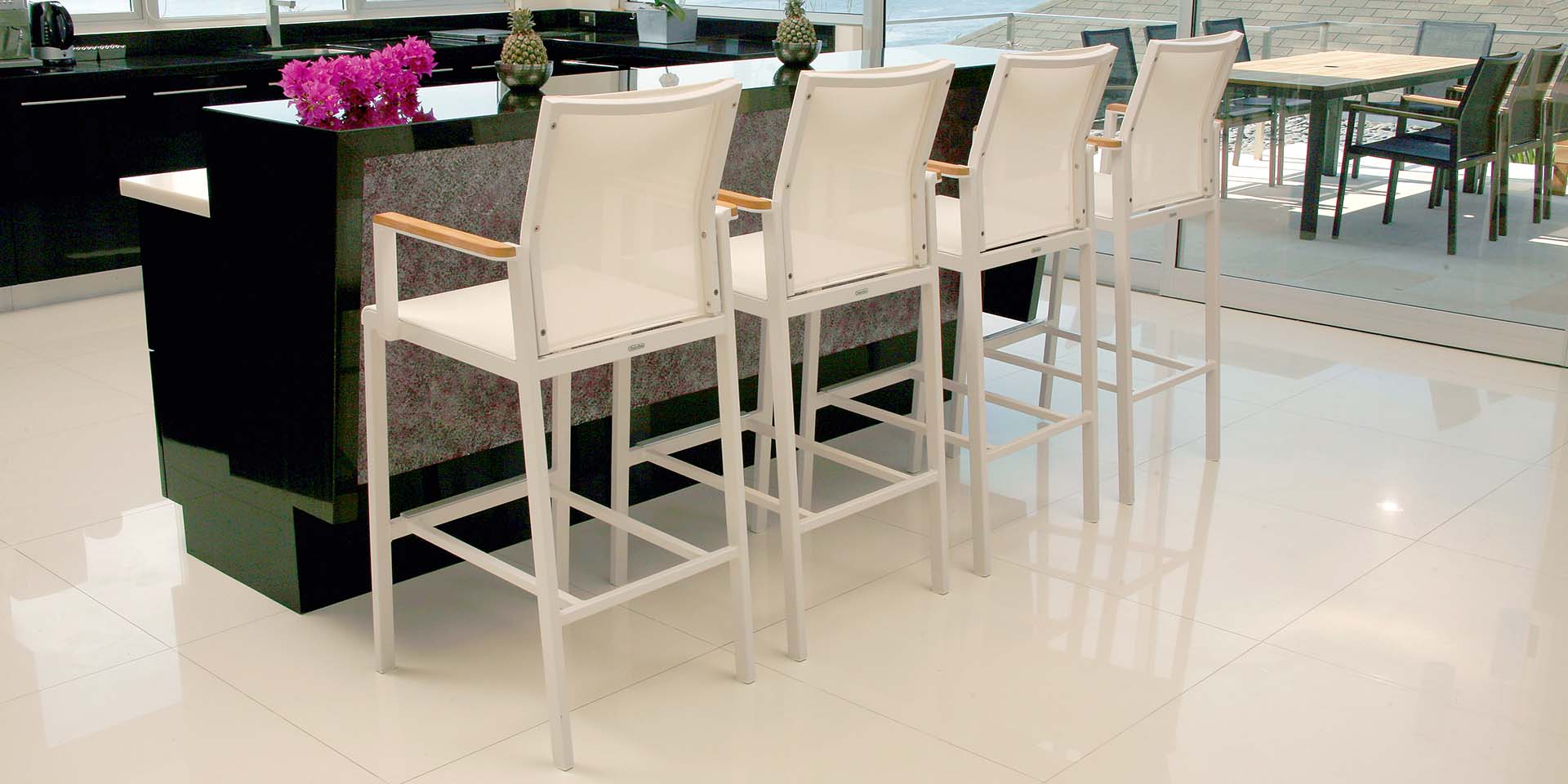 Barlow Tyrie Aura Aluminium High Dining 200 Rectangular