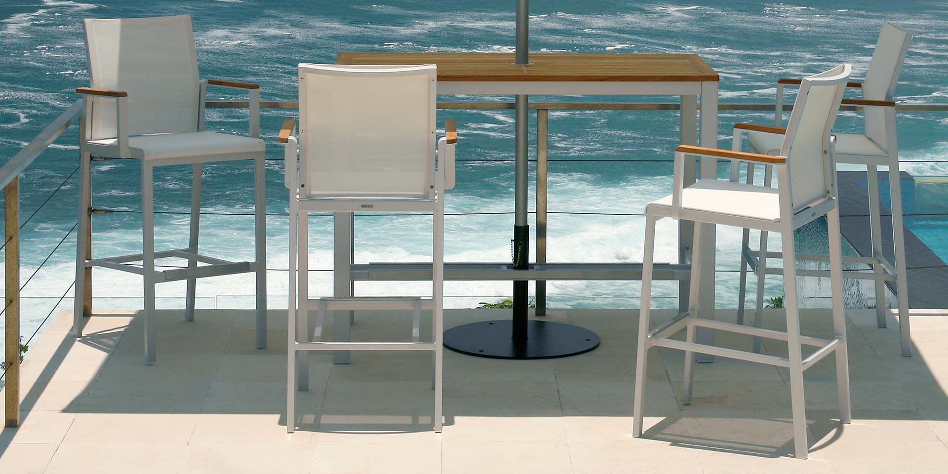 Barlow Tyrie Aura High Dining High Dining Table 140