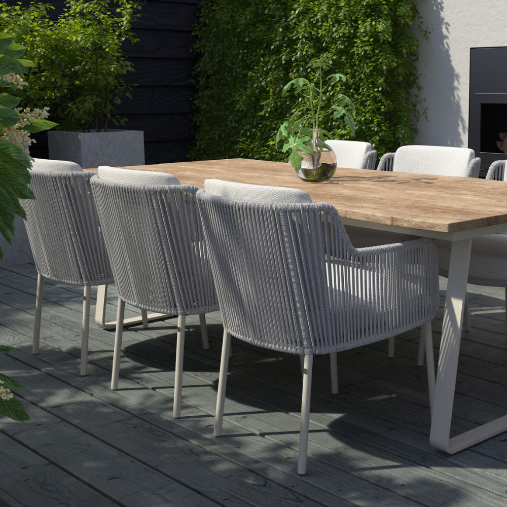 4 Seasons Outdoor Bernini Dining Chair Frozen With 2 Cushions