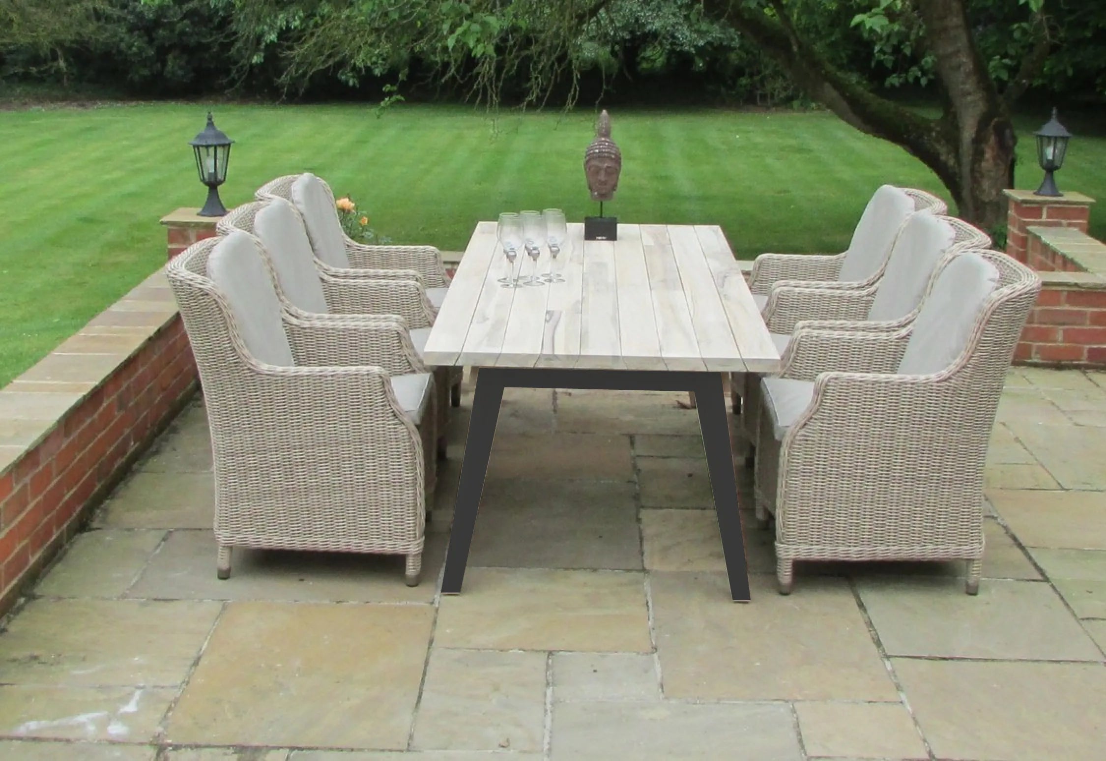 4 Seasons Outdoor Brighton 6-Seater Dining Set with Derby Teak 240cm Table