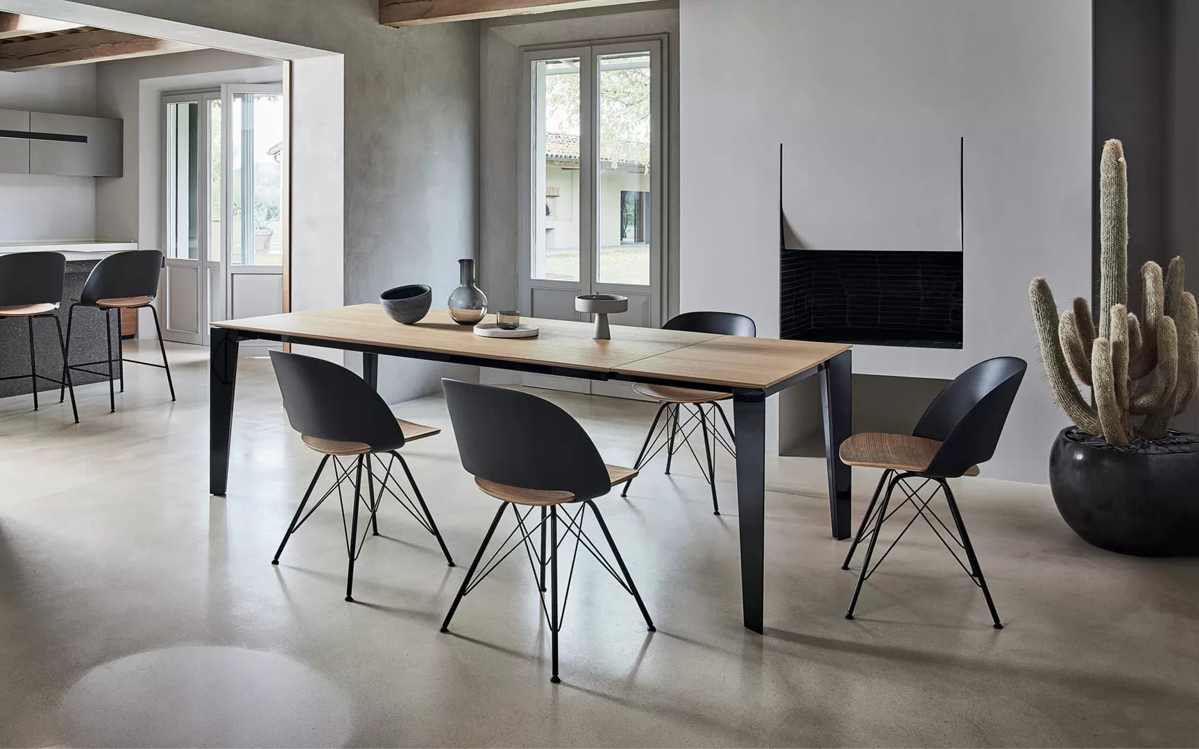 Bontempi Casa Polo Low Barstool With Metal Frame