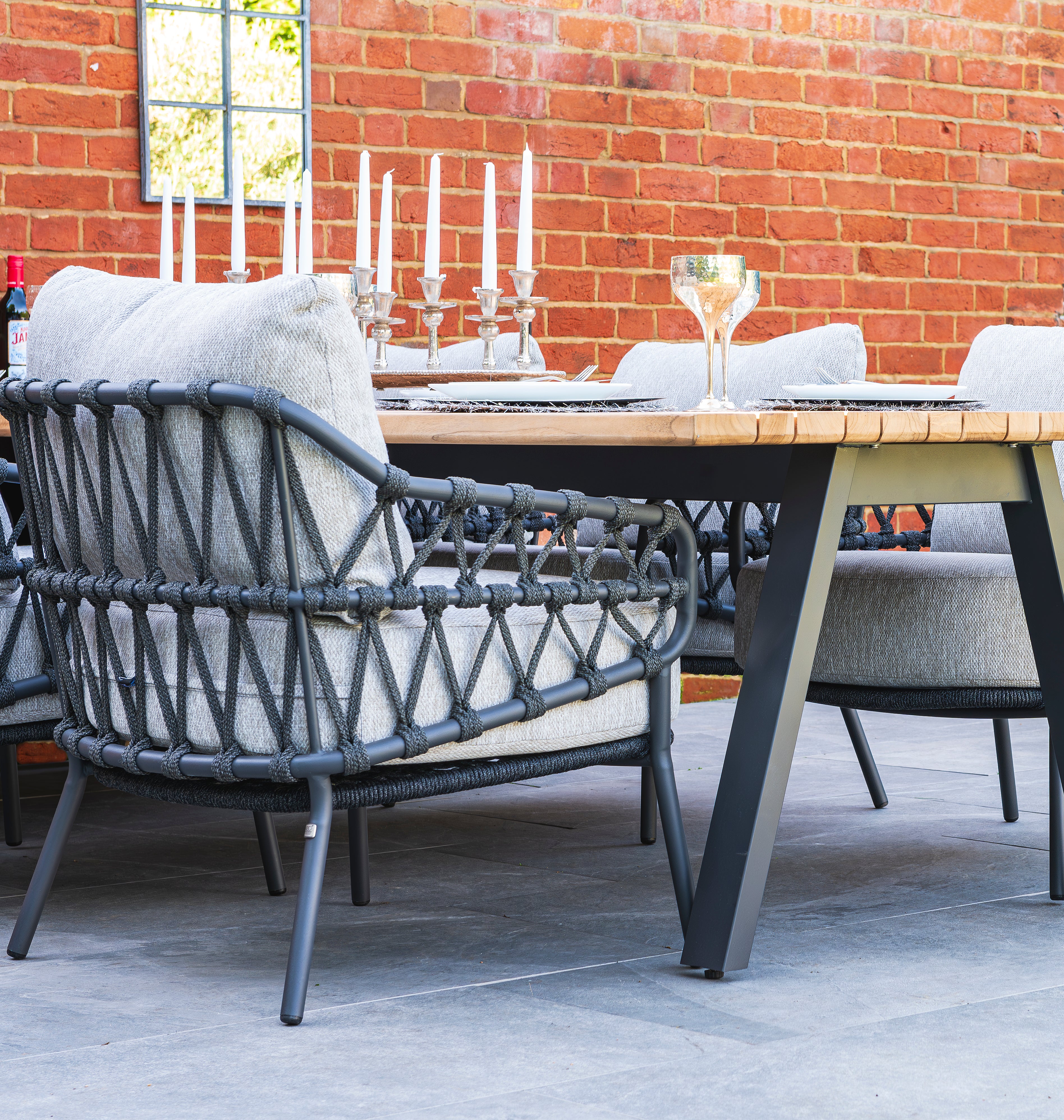 4 Seasons Outdoor Calpi Low Dining Chair Anthracite With 2 Cushions (Packed In 2's)