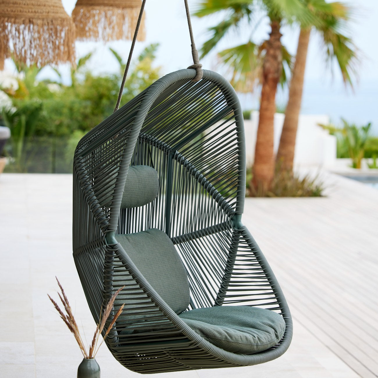 Cane-line Hive Lounge Chair W/Teak Legs