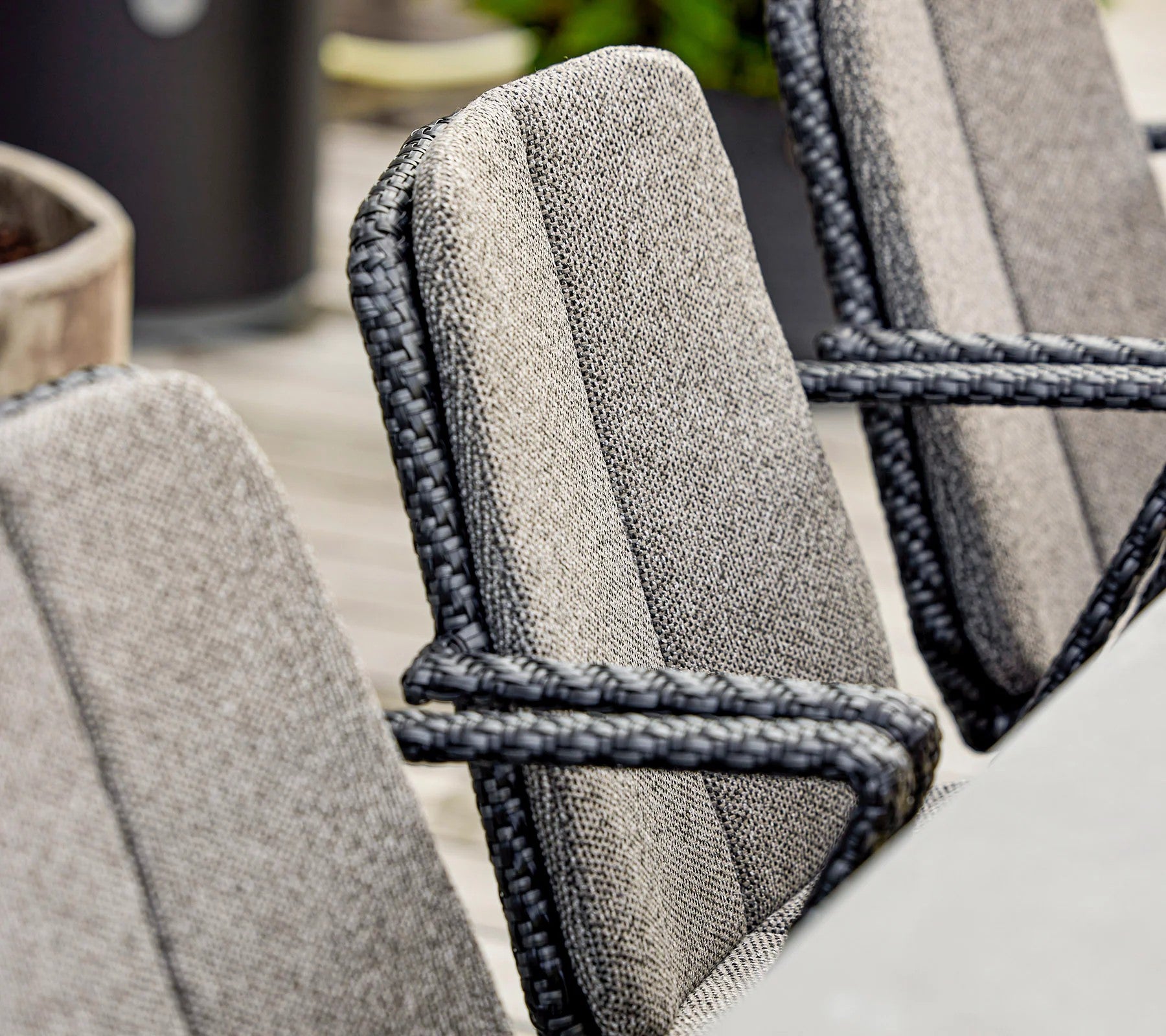 Cane-line Vision Armchair Stackable