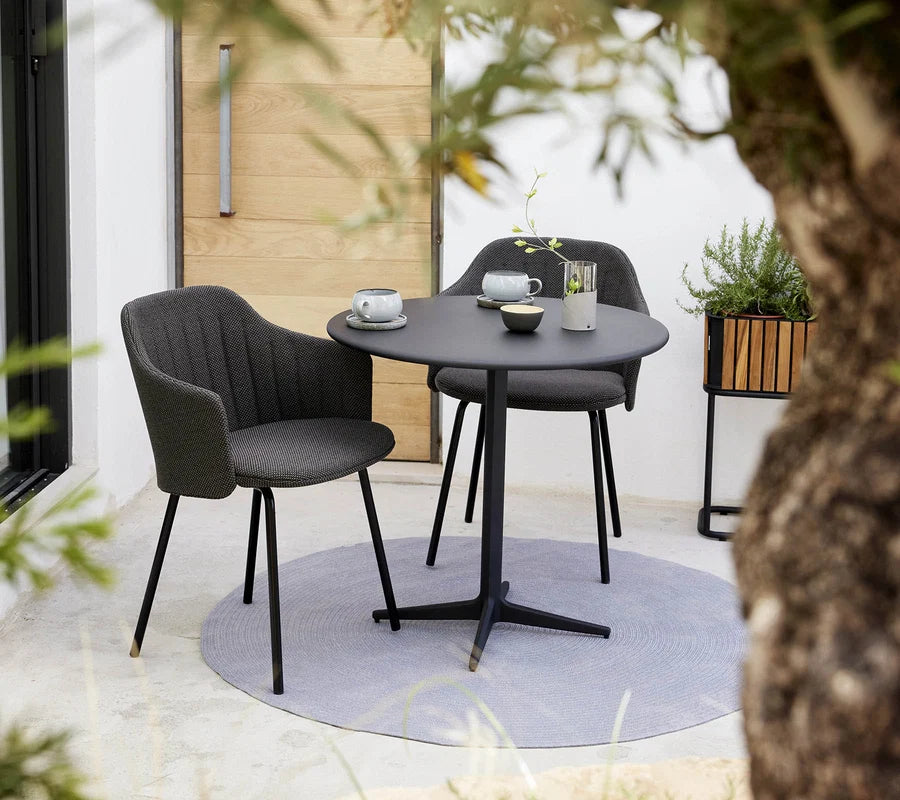 Cane-line Choice chair with 4 legs
