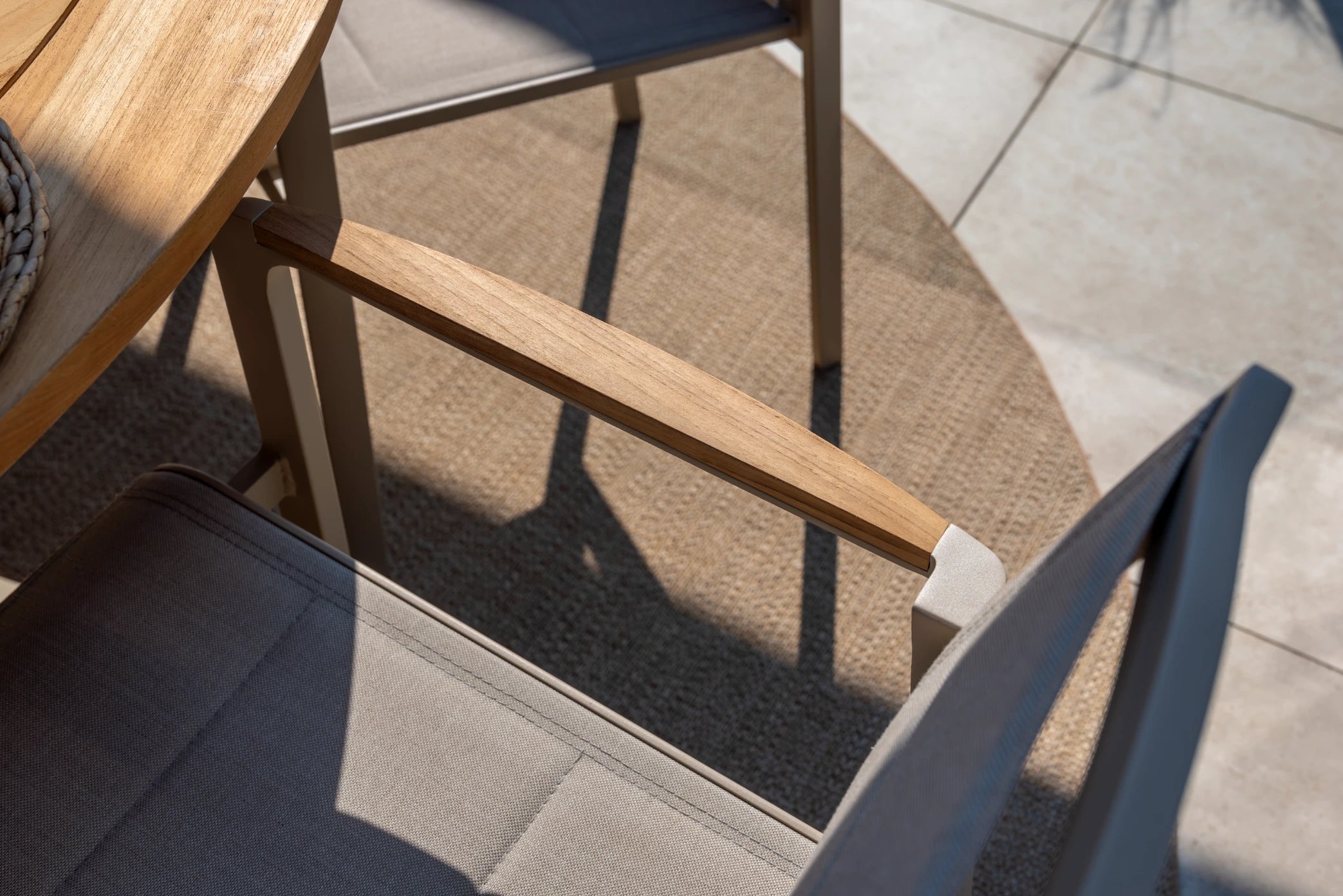 4 Seasons Outdoor Cortina stacking chair latte