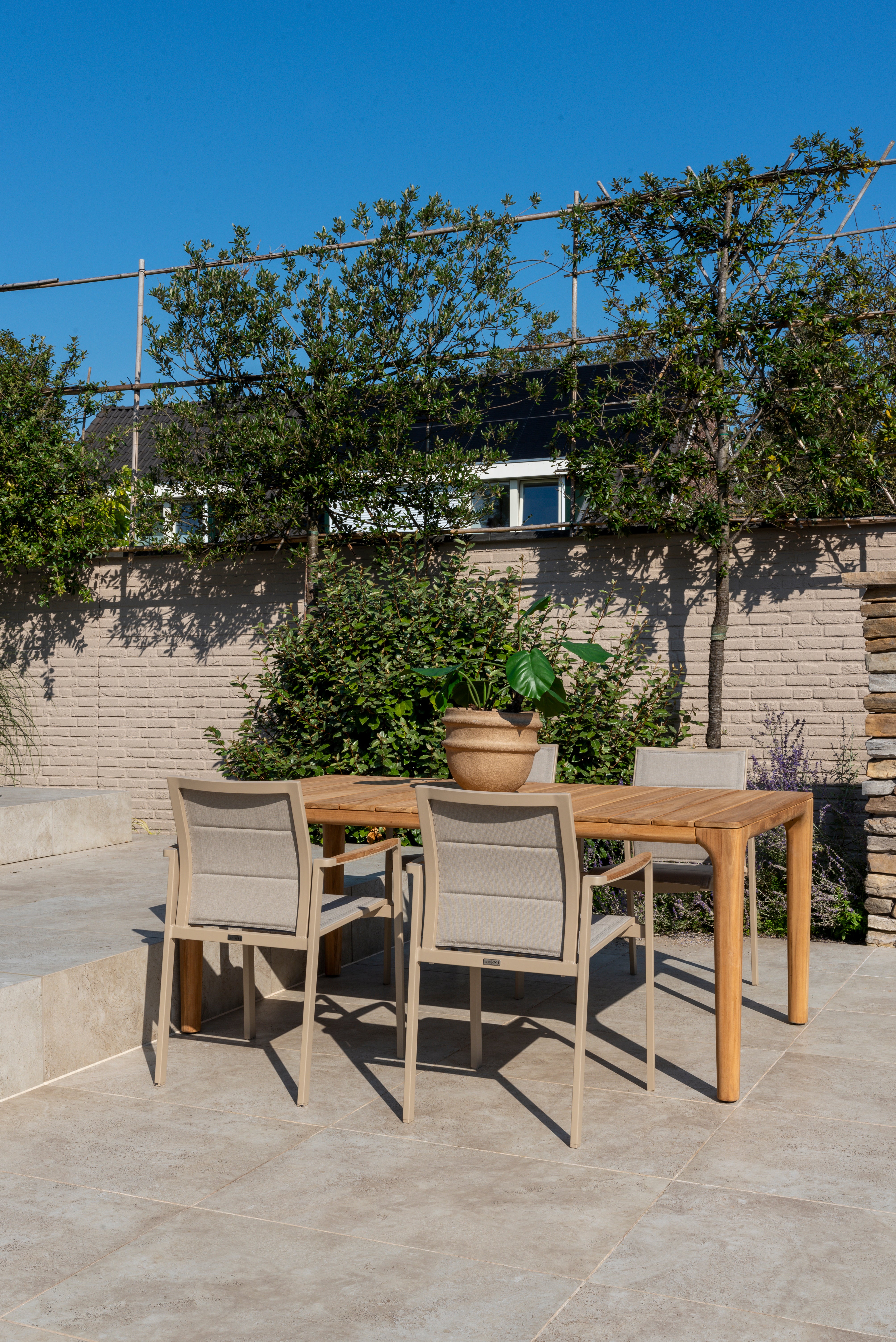 4 Seasons Outdoor Cortina stacking chair latte