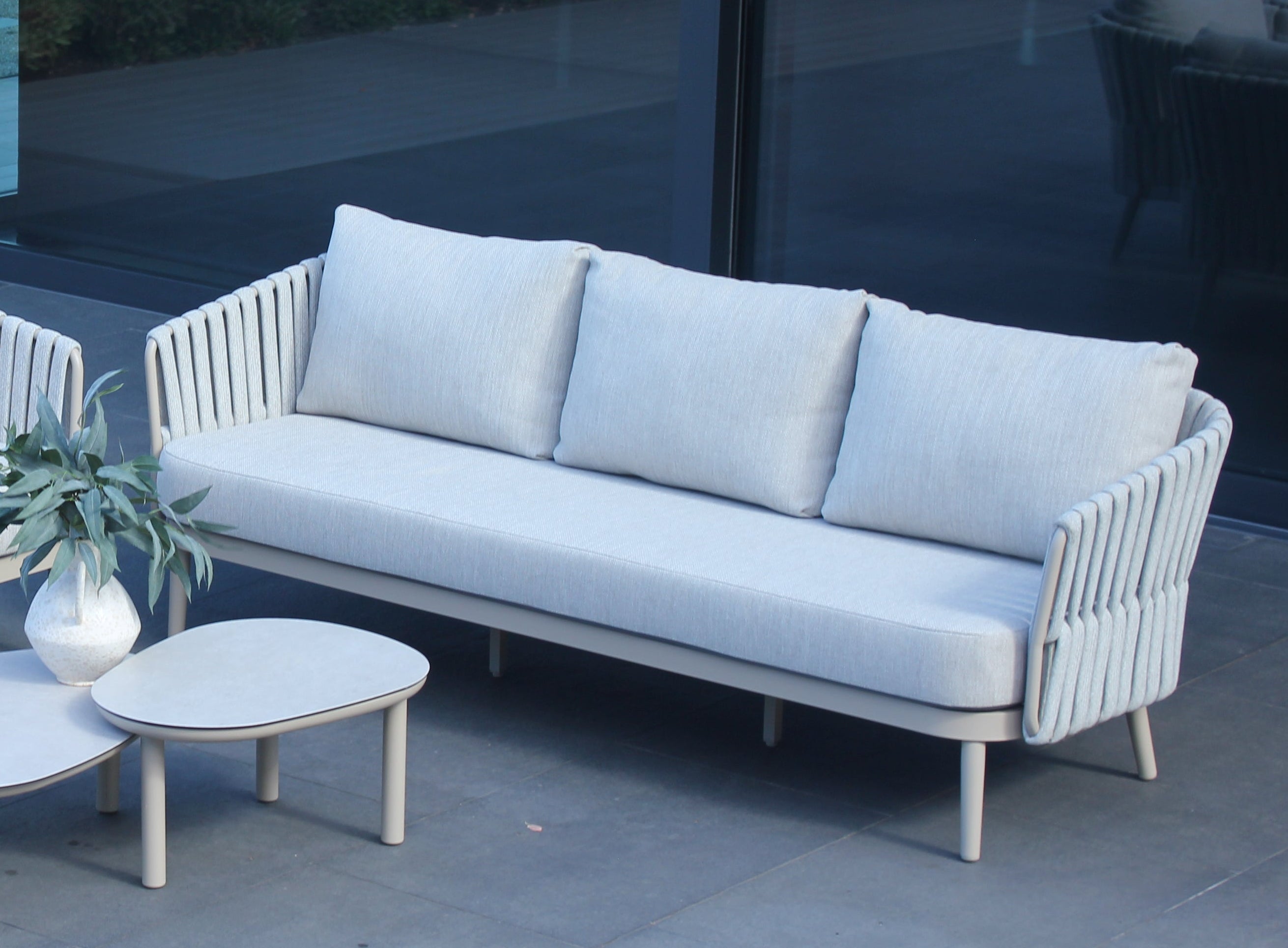 4 Seasons Outdoor Eva 3 seater sofa