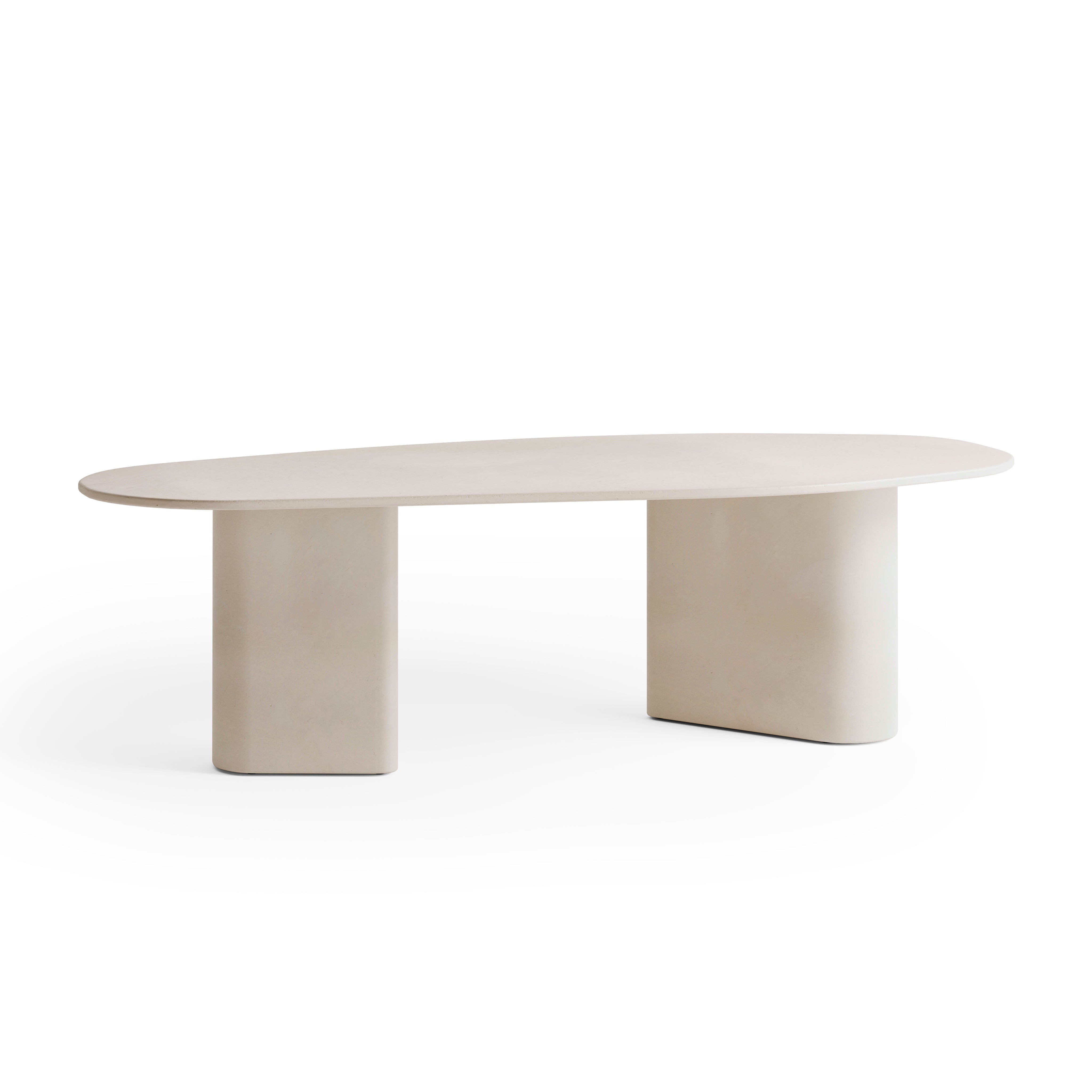 Jardinico Como | Round and Organic Dining Tables