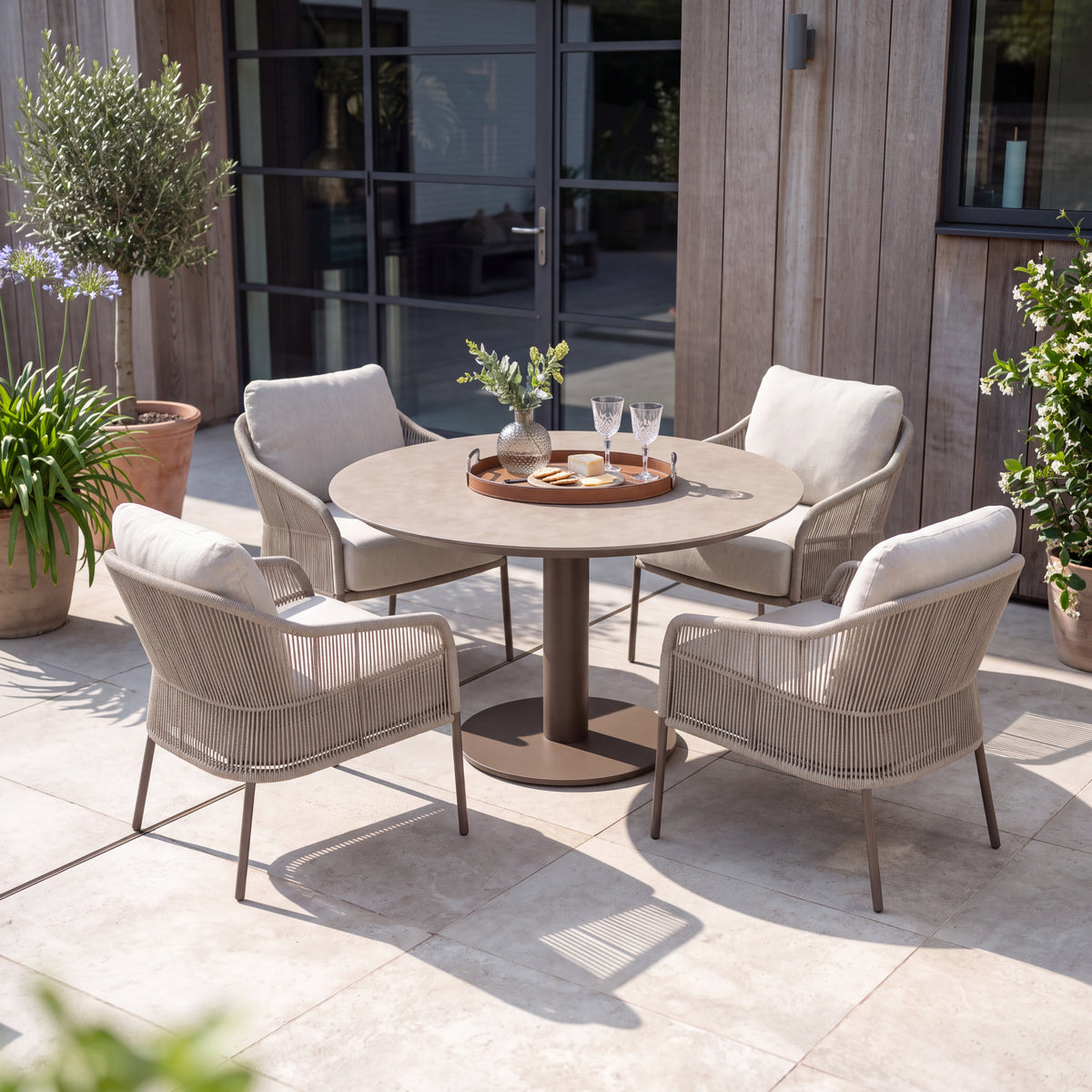 4 Seasons Outdoor Florence 4 Seat Sarah 130cm Round Ceramic Dining Table