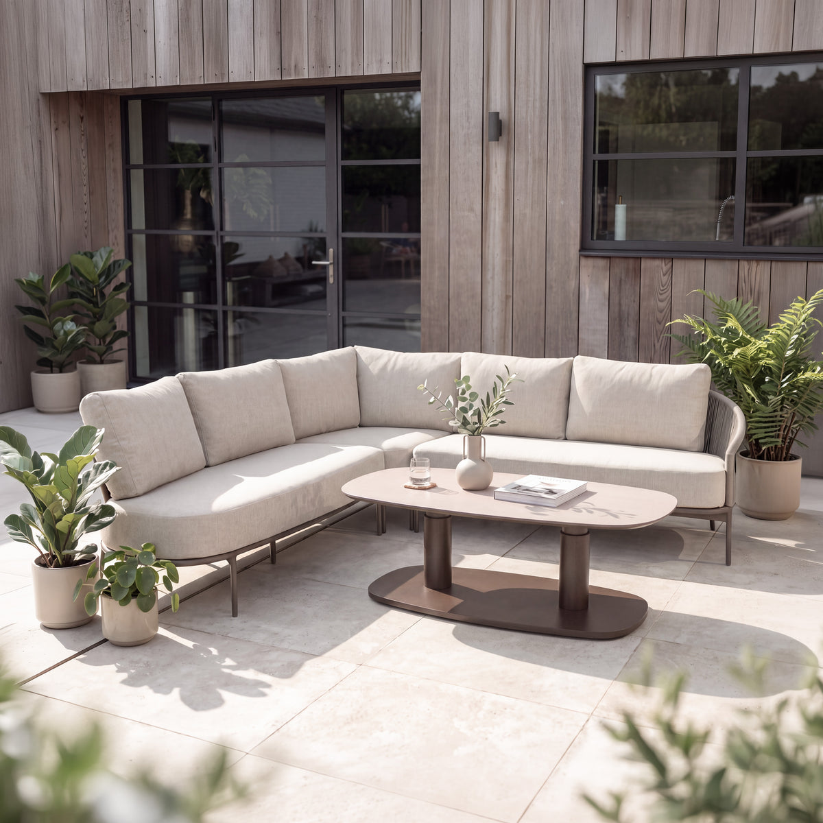 4 Seasons Outdoor Florence 5 Seat Corner Set Paros HAT140cm Drum Ceramic Table