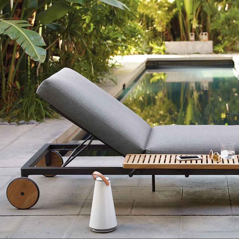 Gloster Grid Lounger