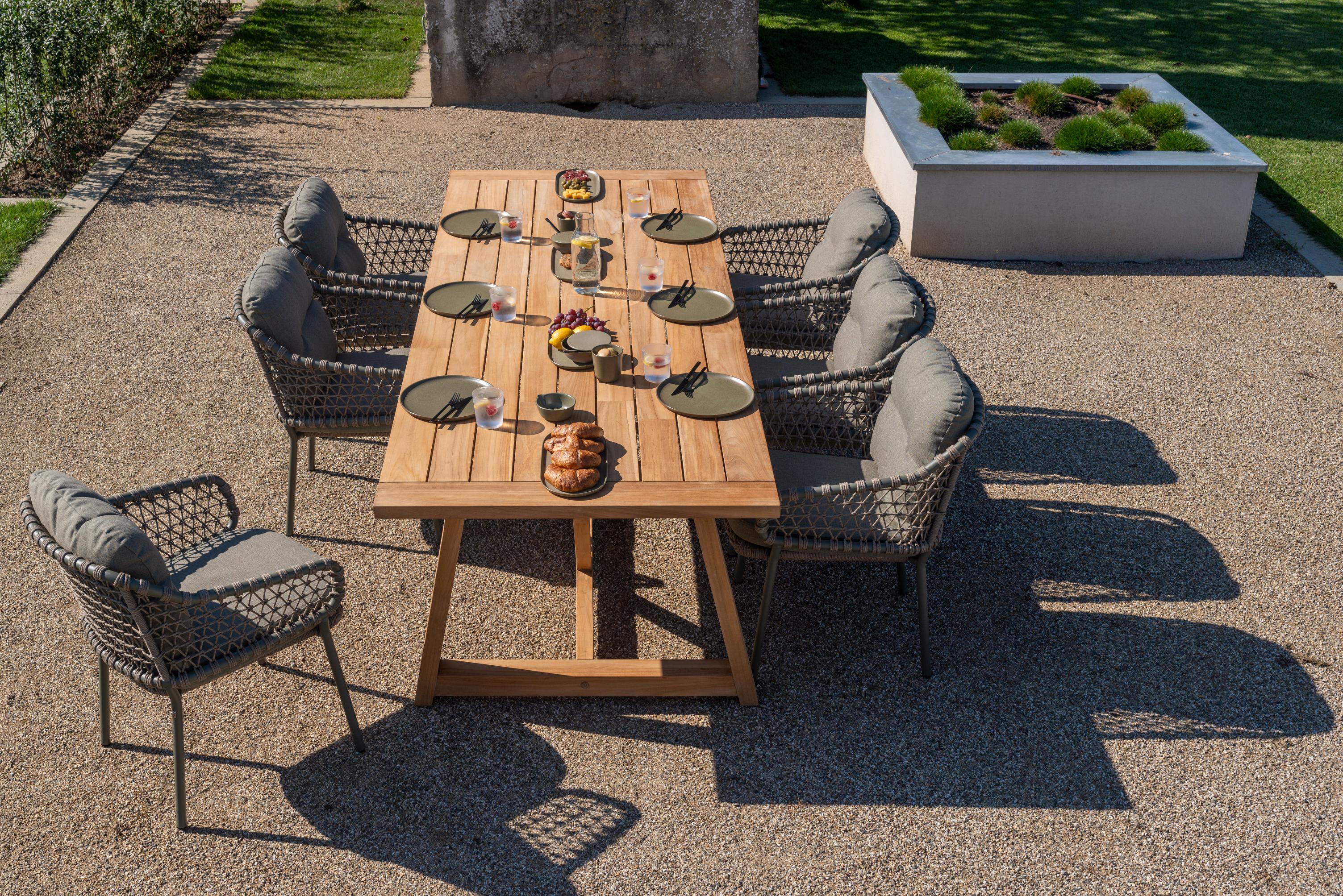 4 Seasons Outdoor Jura dining set Olive with Noah Natural Teak table 260x100 cm