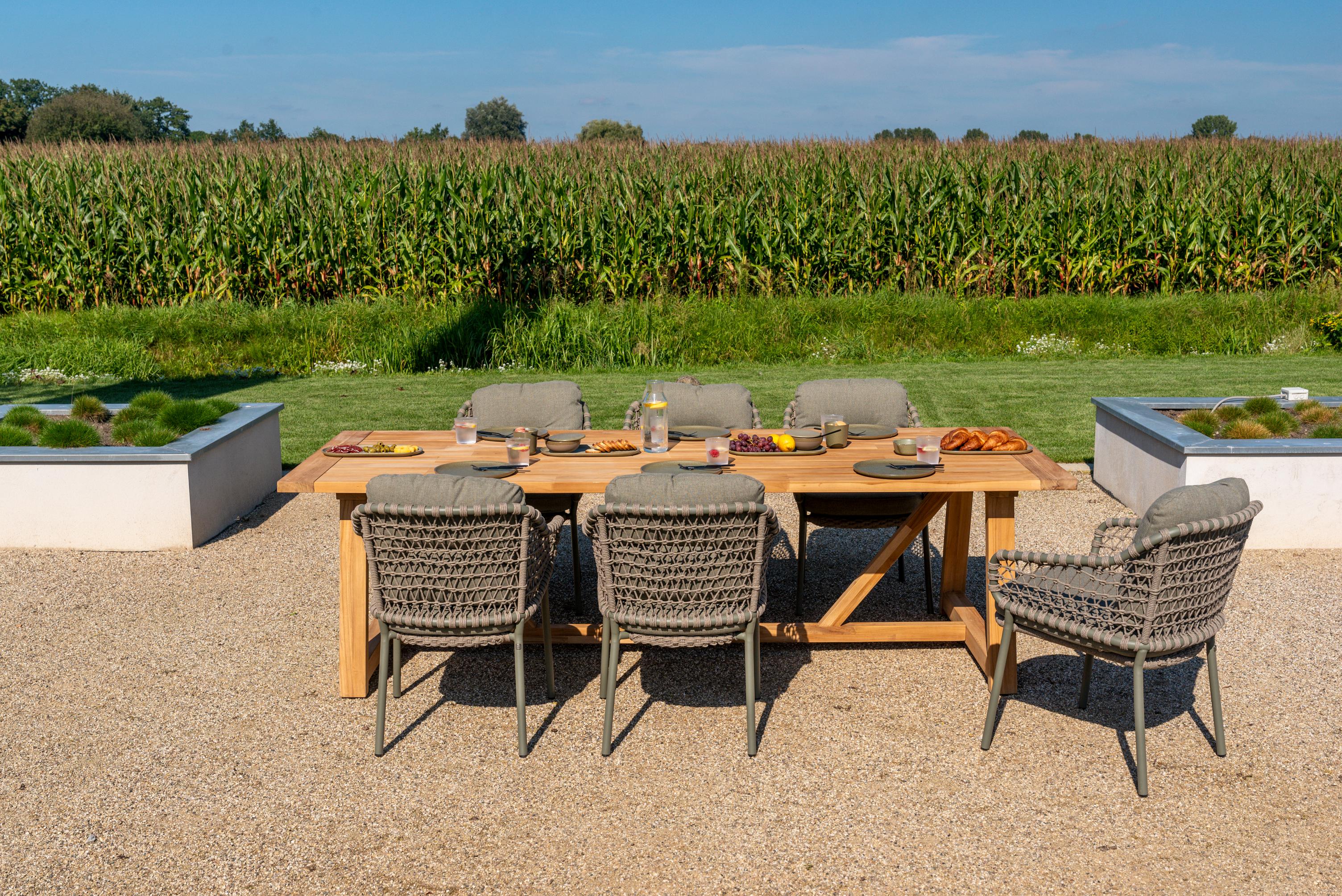 4 Seasons Outdoor Jura dining set Olive with Noah Natural Teak table 260x100 cm