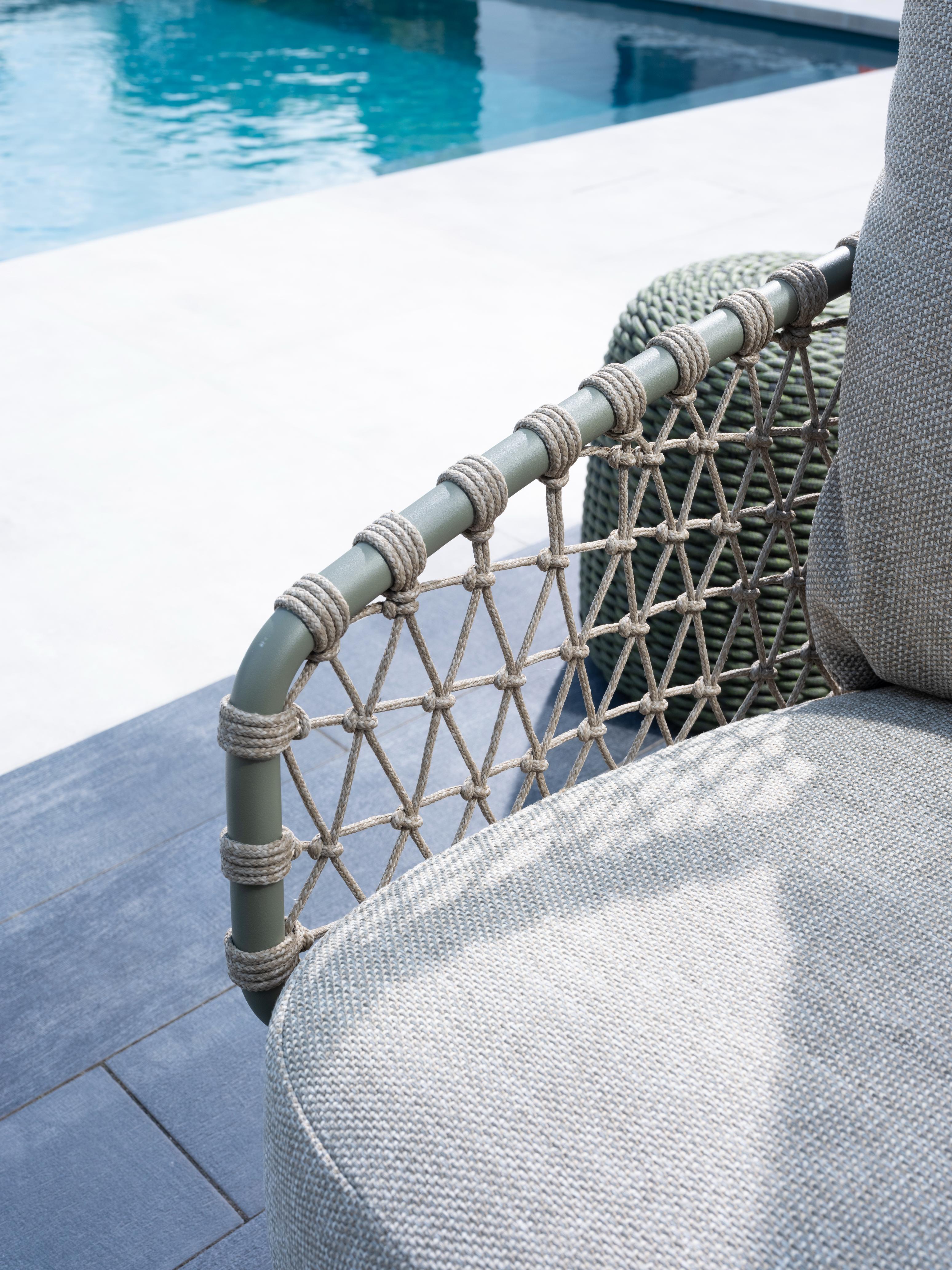 4 Season Outdoor Jura Living Bench 3 Seater Olive With 3 Cushions