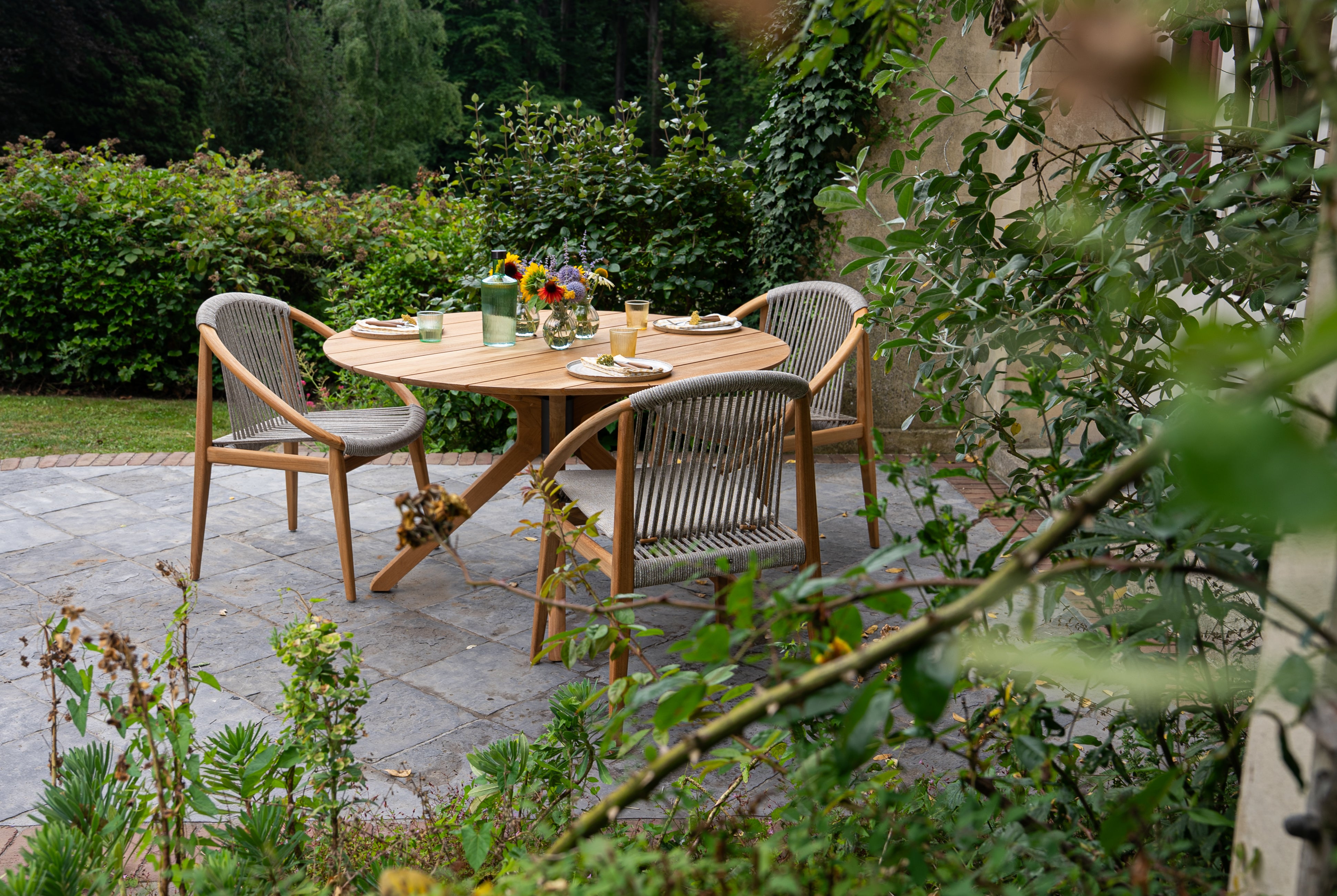 Vincent Sheppard Noa Dining Table