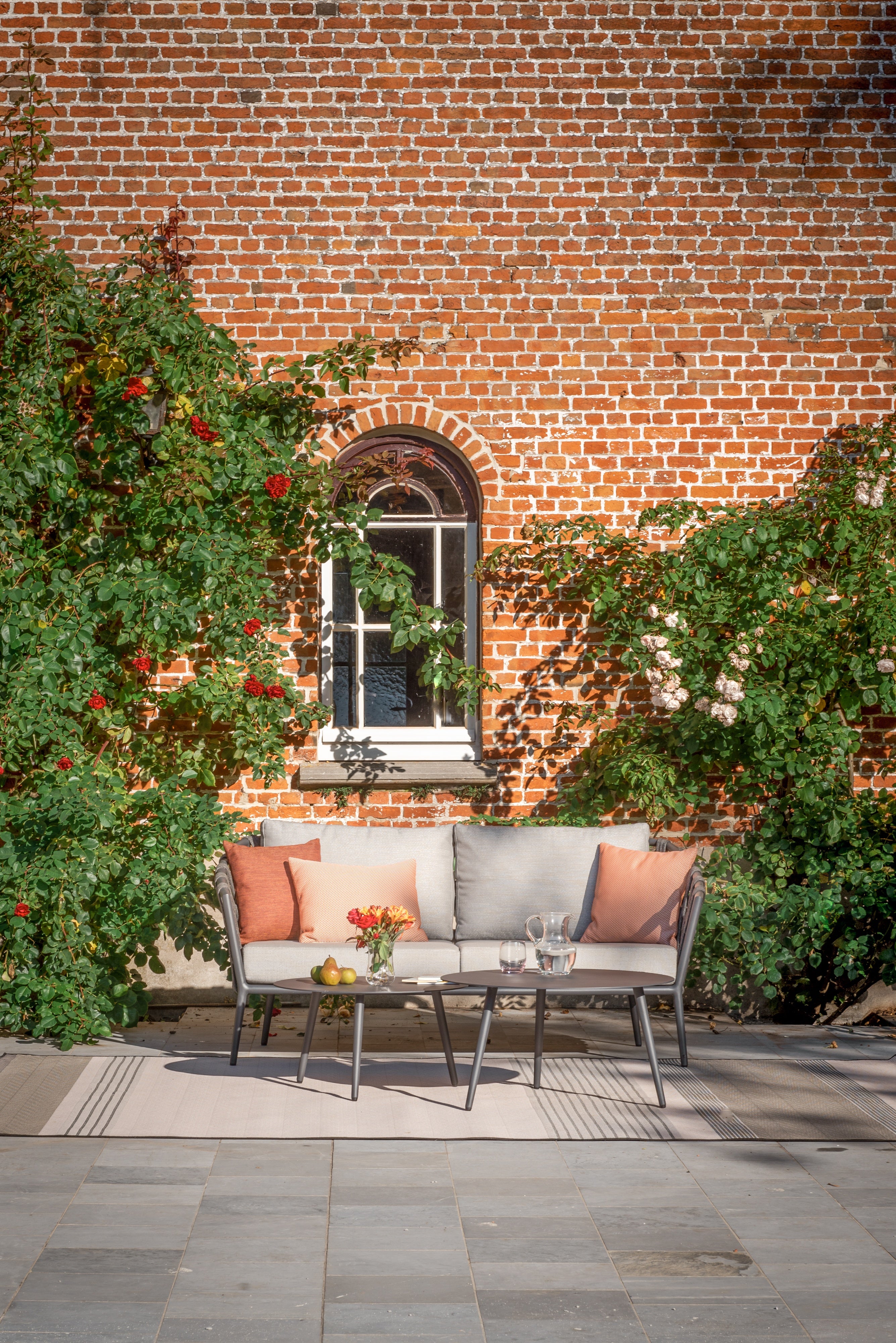 Vincent Sheppard Leo Coffee & Side Tables