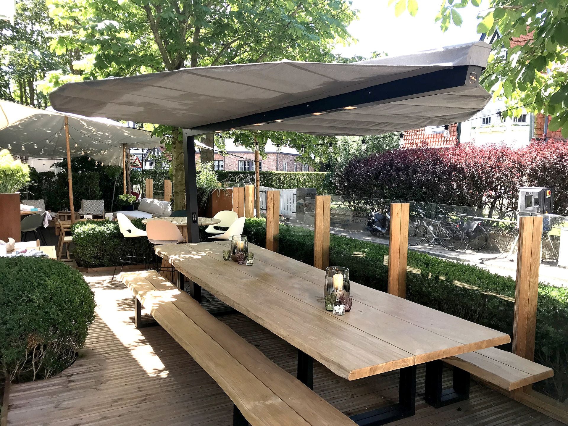 Leaf | Outdoor Infrared Heater | with Lights | Finished in Snow Color