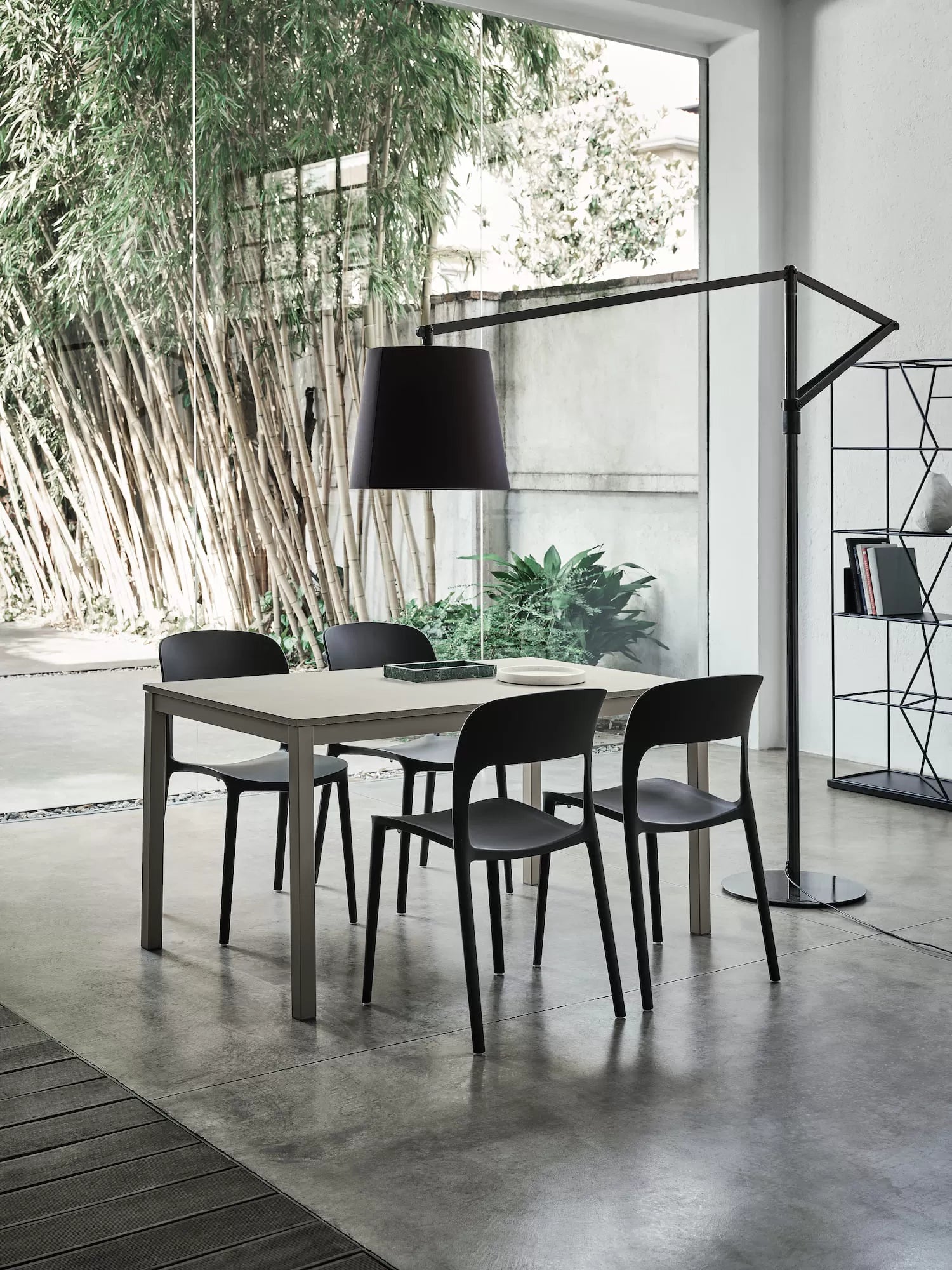 Gipsy Stackable and outdoor chair in Polypropylene