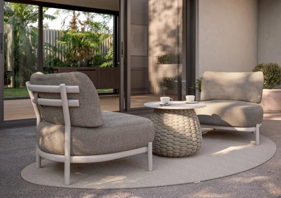 Manutti Alune Lounge Chair