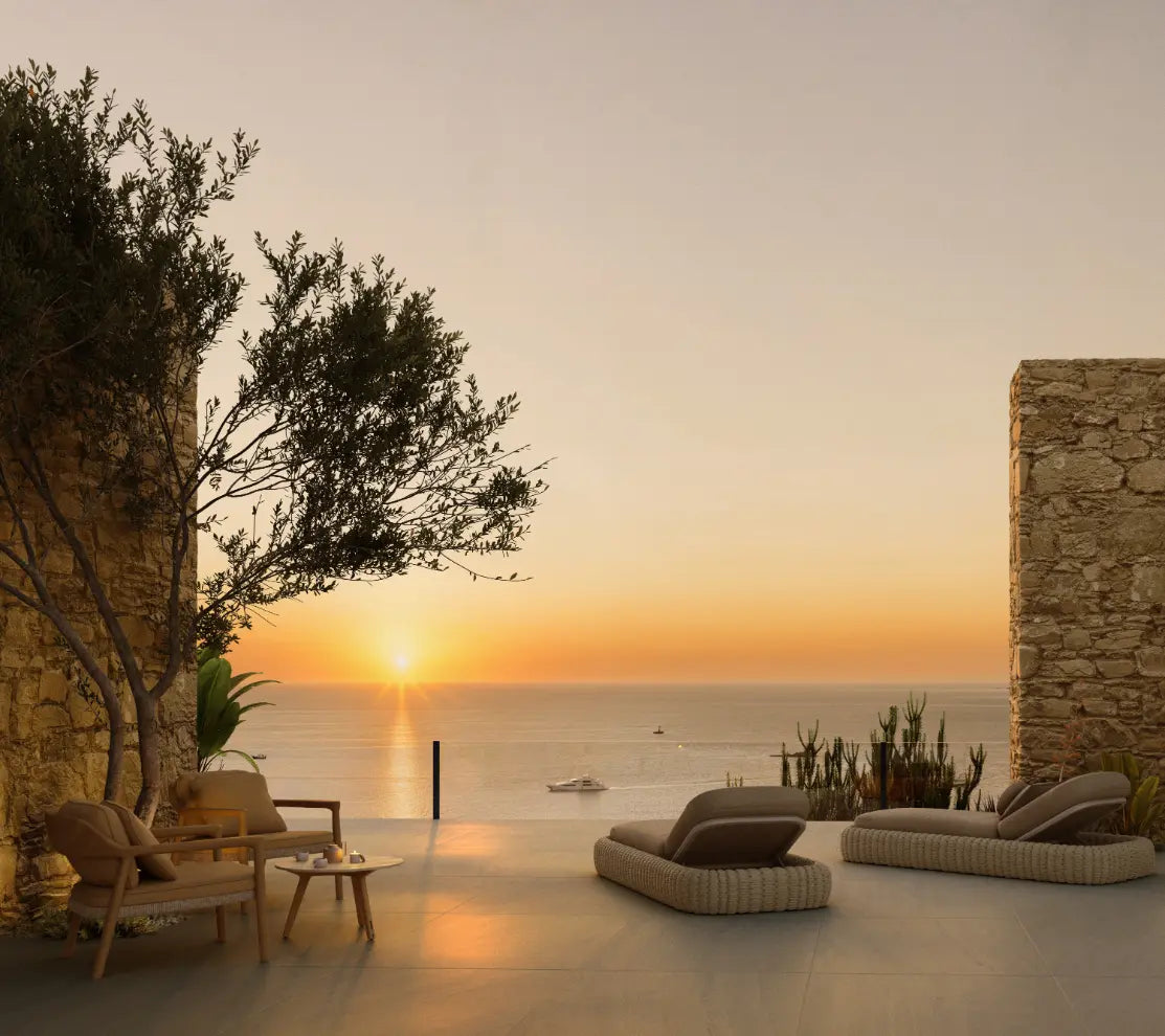 Manutti Yiko Lounge Chair