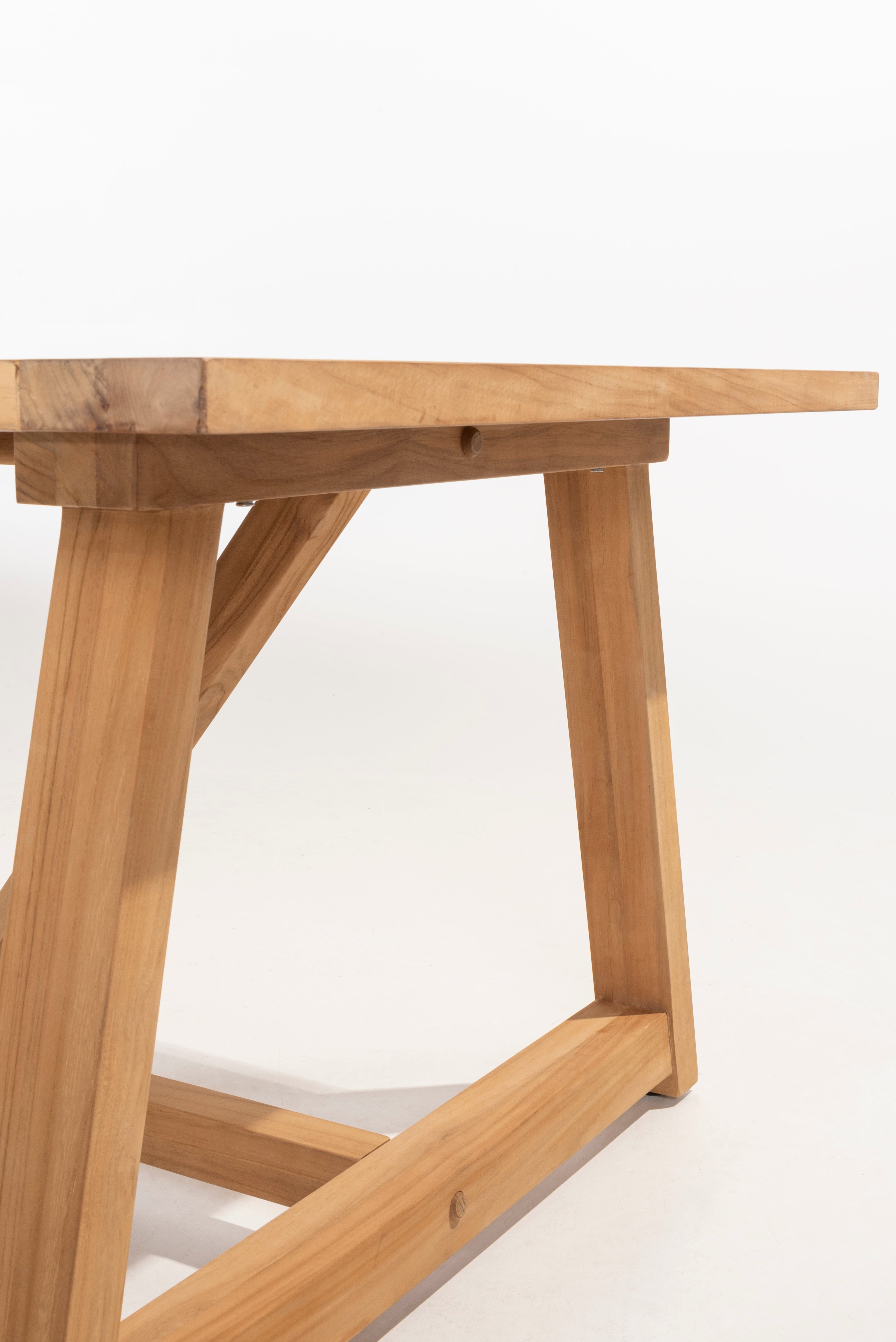 4 Season Outdoor Noah Dining Table With Natural Teak Top And Natural Teak Base 260 X 100 X 74 cm