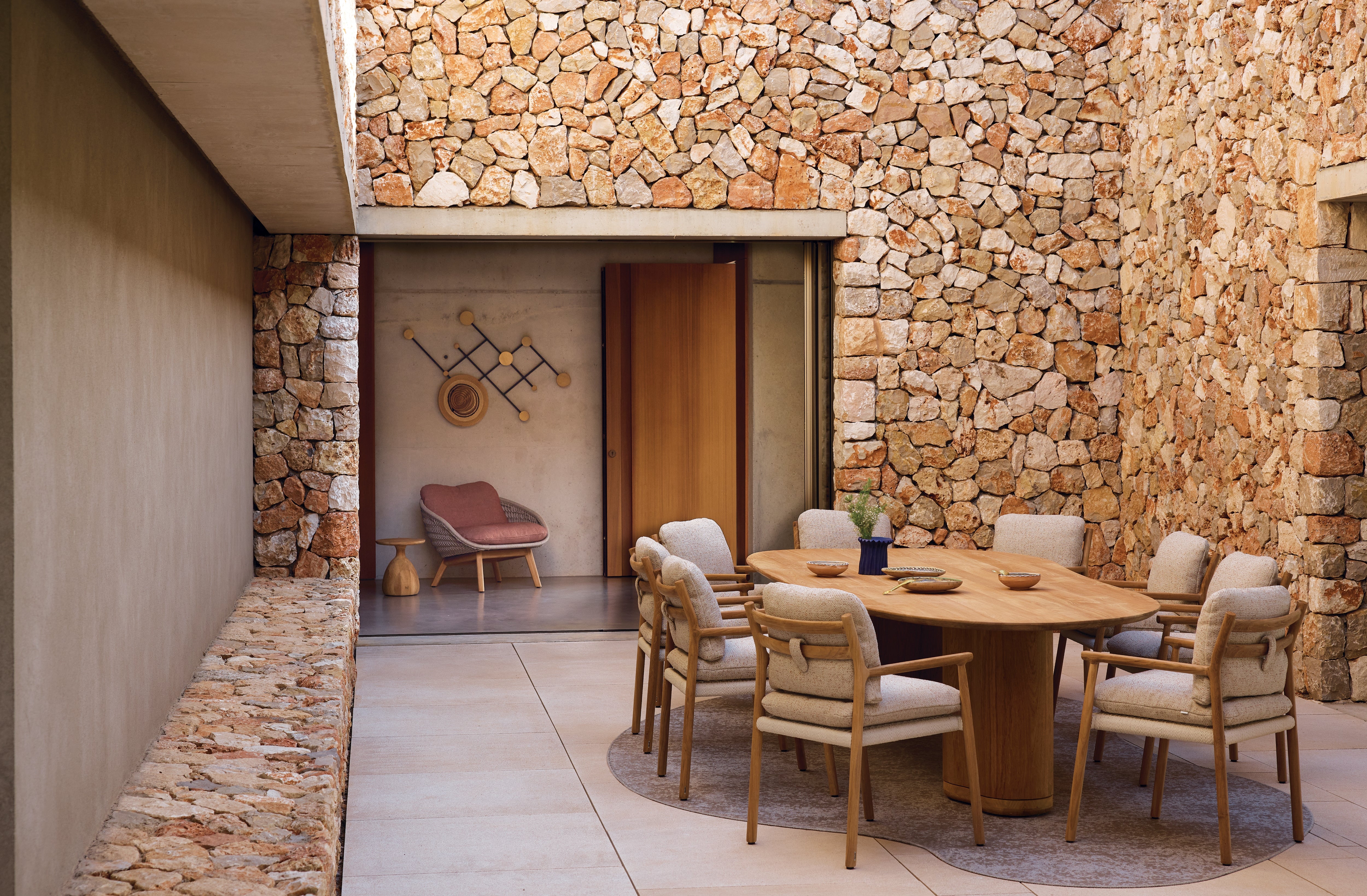 Manutti Ogado Organic Dining Table with 75 cm Height & Teak Table Top