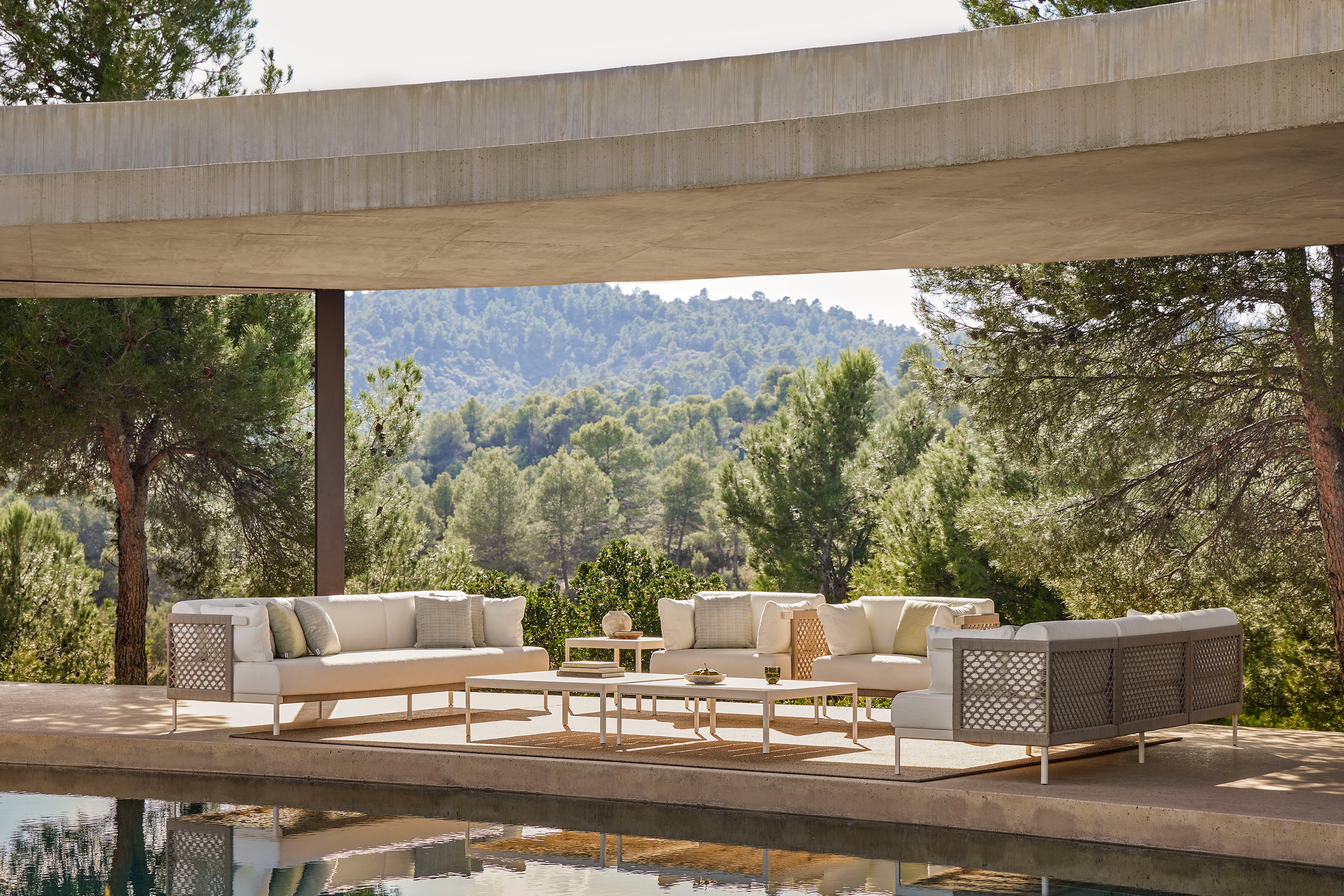Point Furniture Legacy Woven Sofa 2