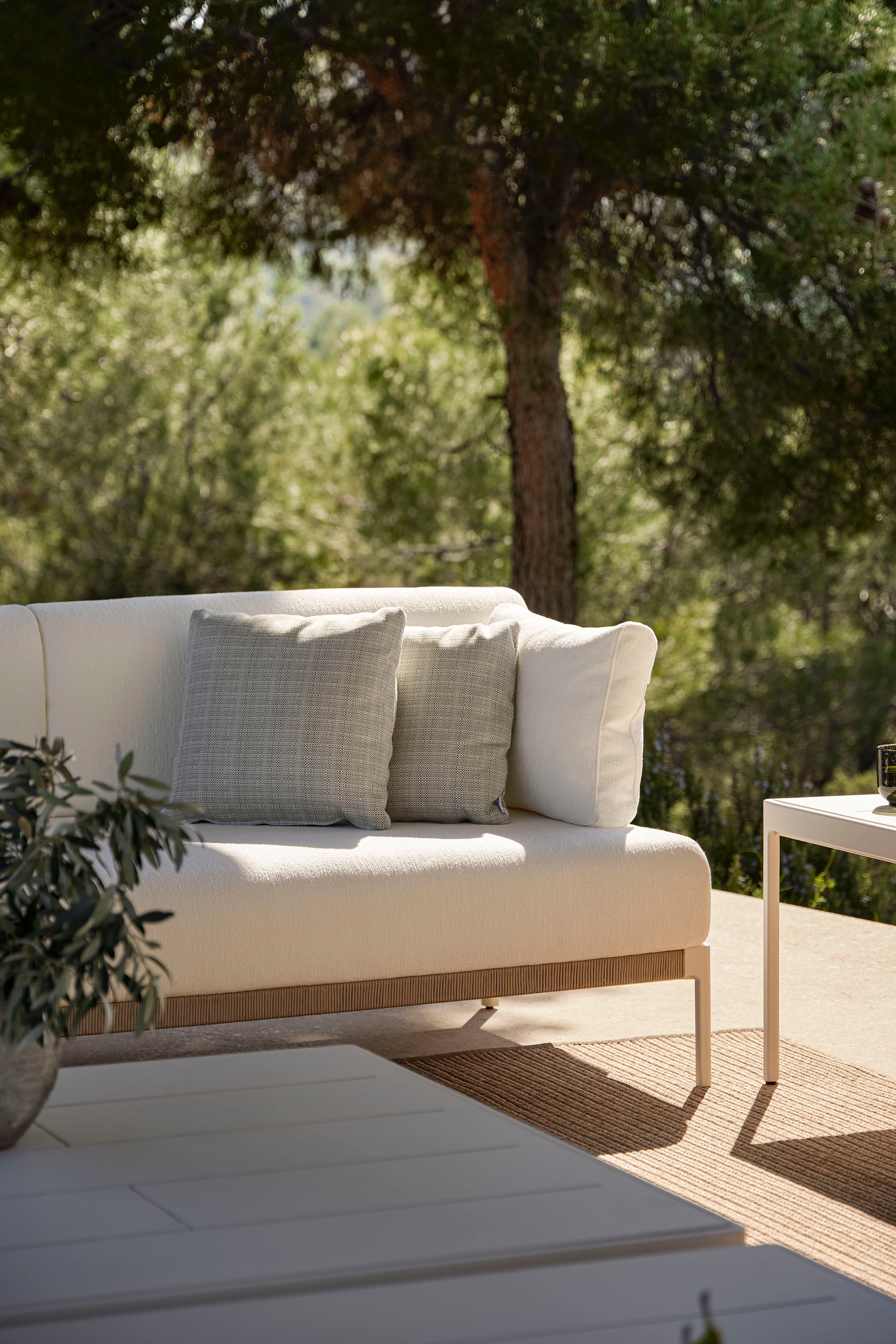 Point Furniture Legacy Woven Sofa 2