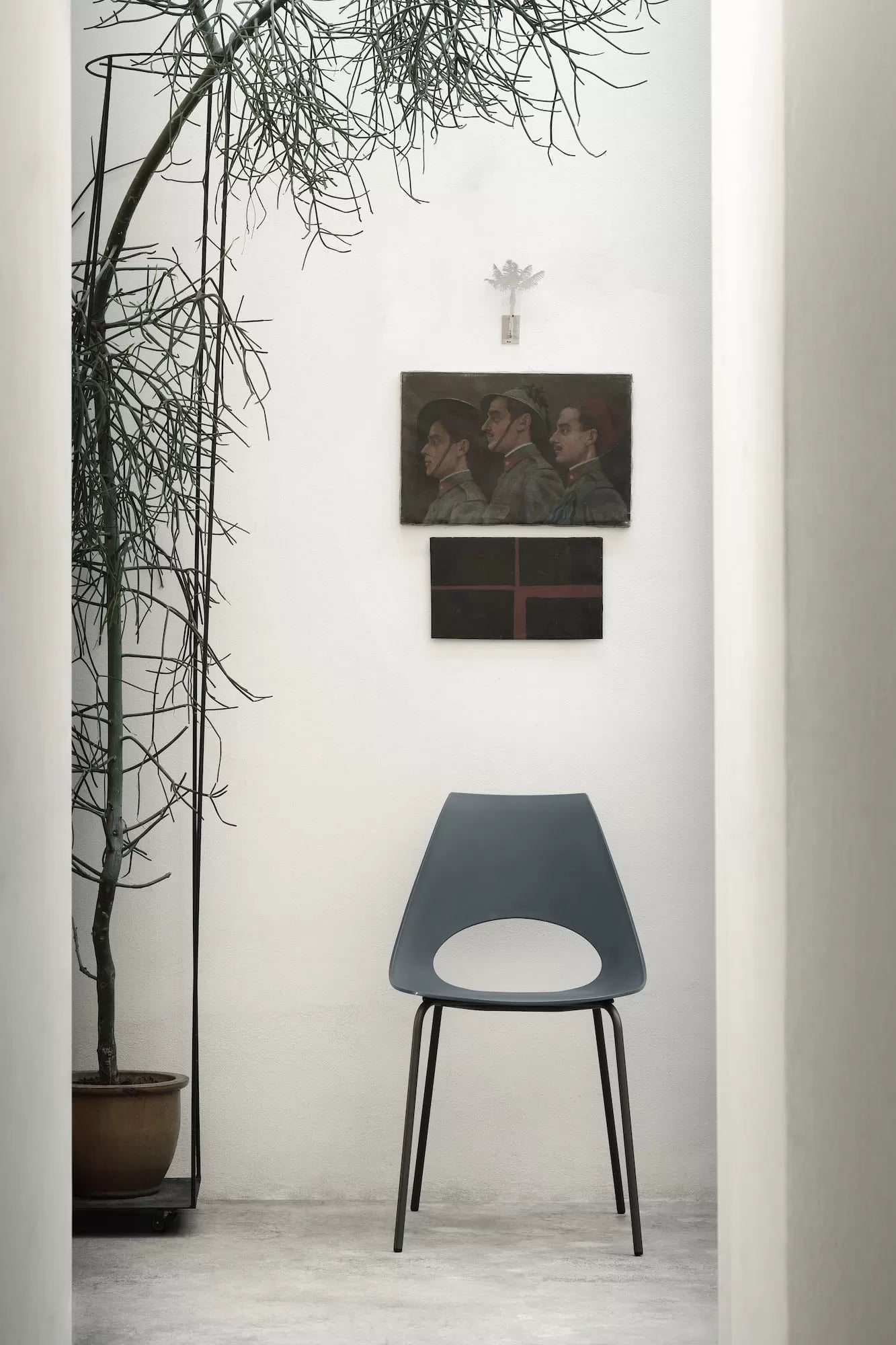 Shark Outdoor Outdoor chair with lacquered metal frame