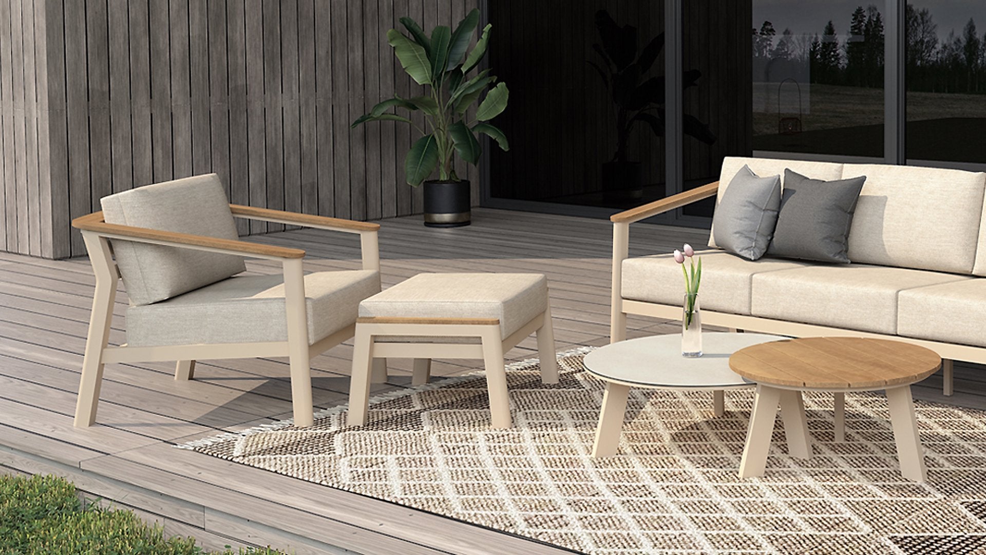 4 Seasons Outdoor Olivia Lounge with Emma Coffee Table & Footstool