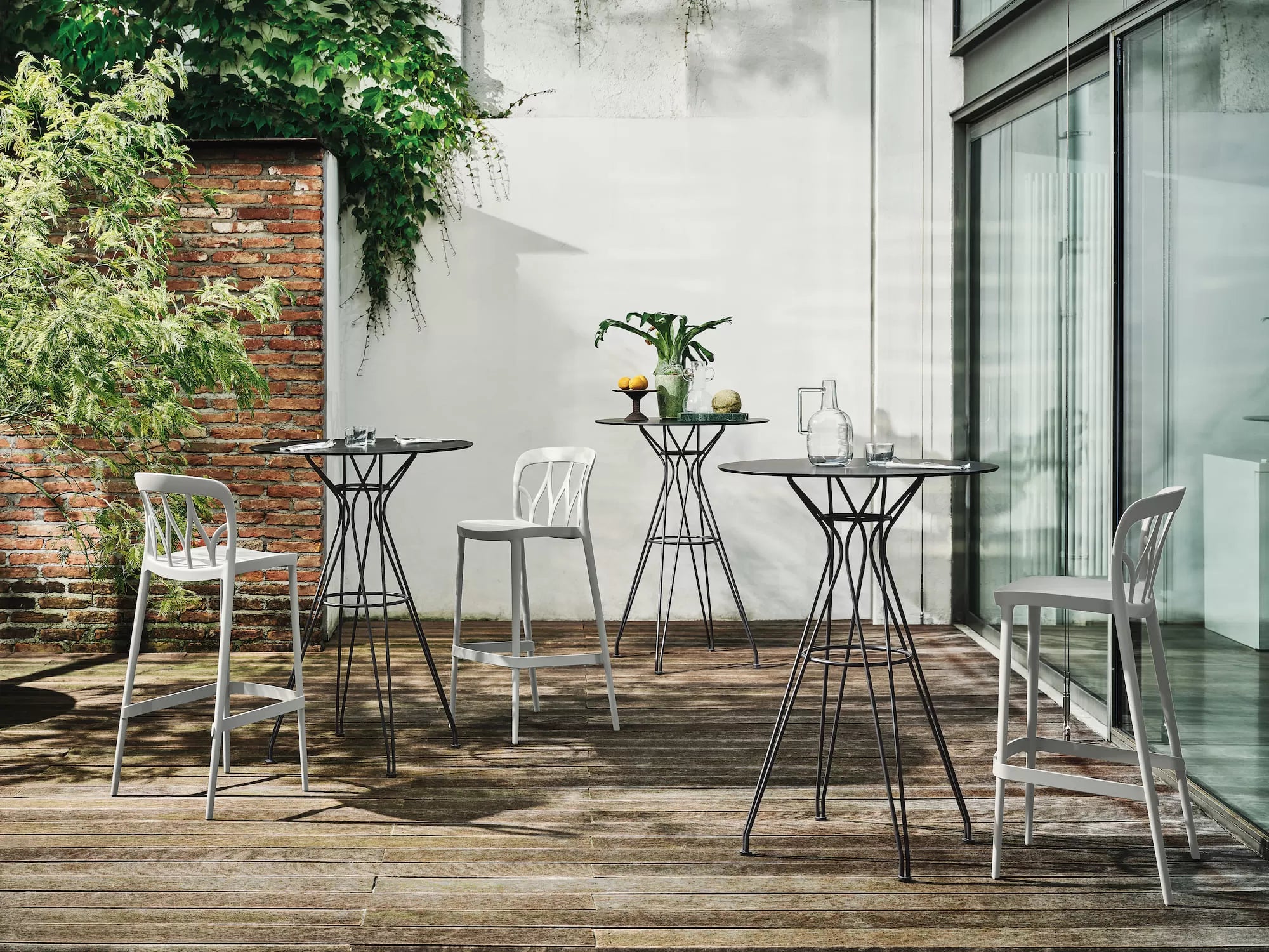 Bontempi Casa Galaxy High Stacking Barstool In Polypropylene