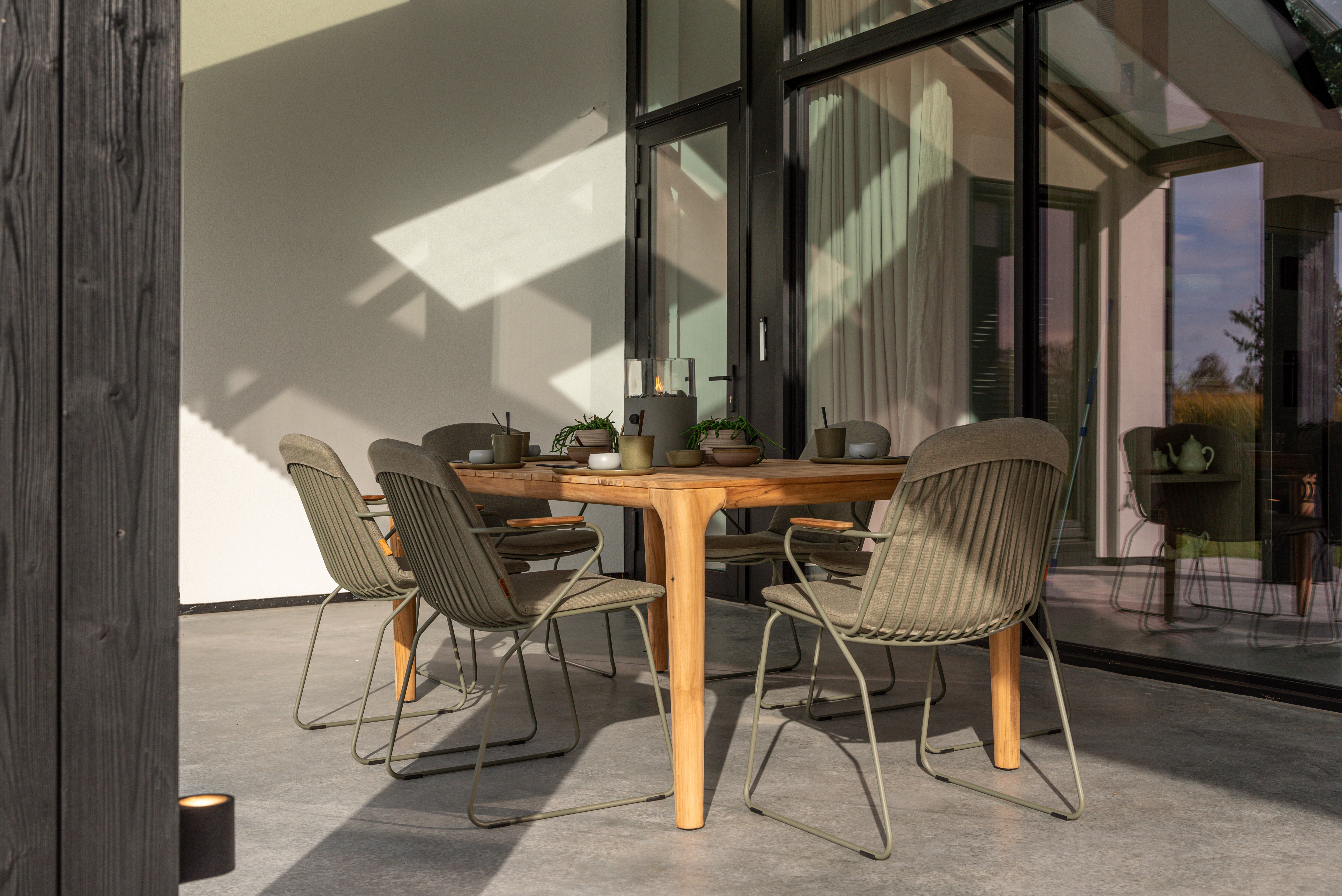 4 Seasons Outdoor Liam and Veneto Dining Table Set 180cm