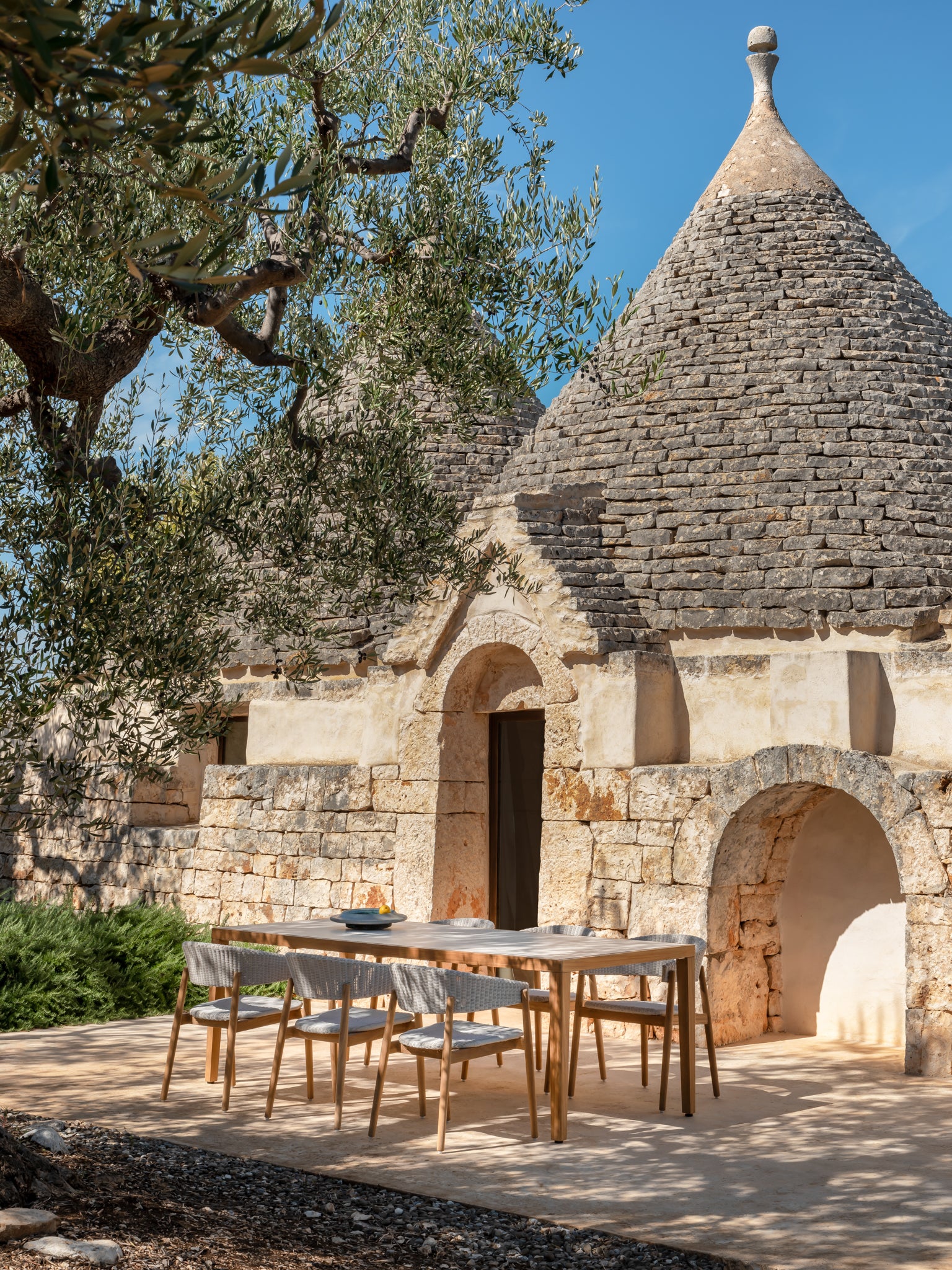 Vincent Sheppard Volta Dining Table