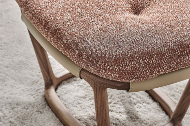 Porada Amarantha Poufs