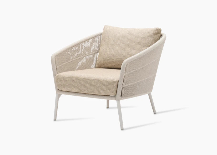 Vincent Sheppard Akari Lounge Chair With Cushions