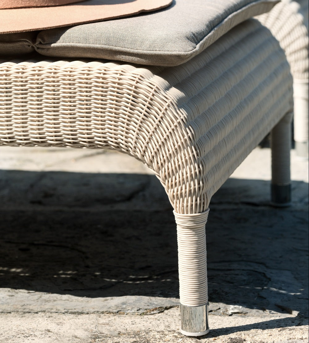 Vincent Sheppard Safi Lounge Chair
